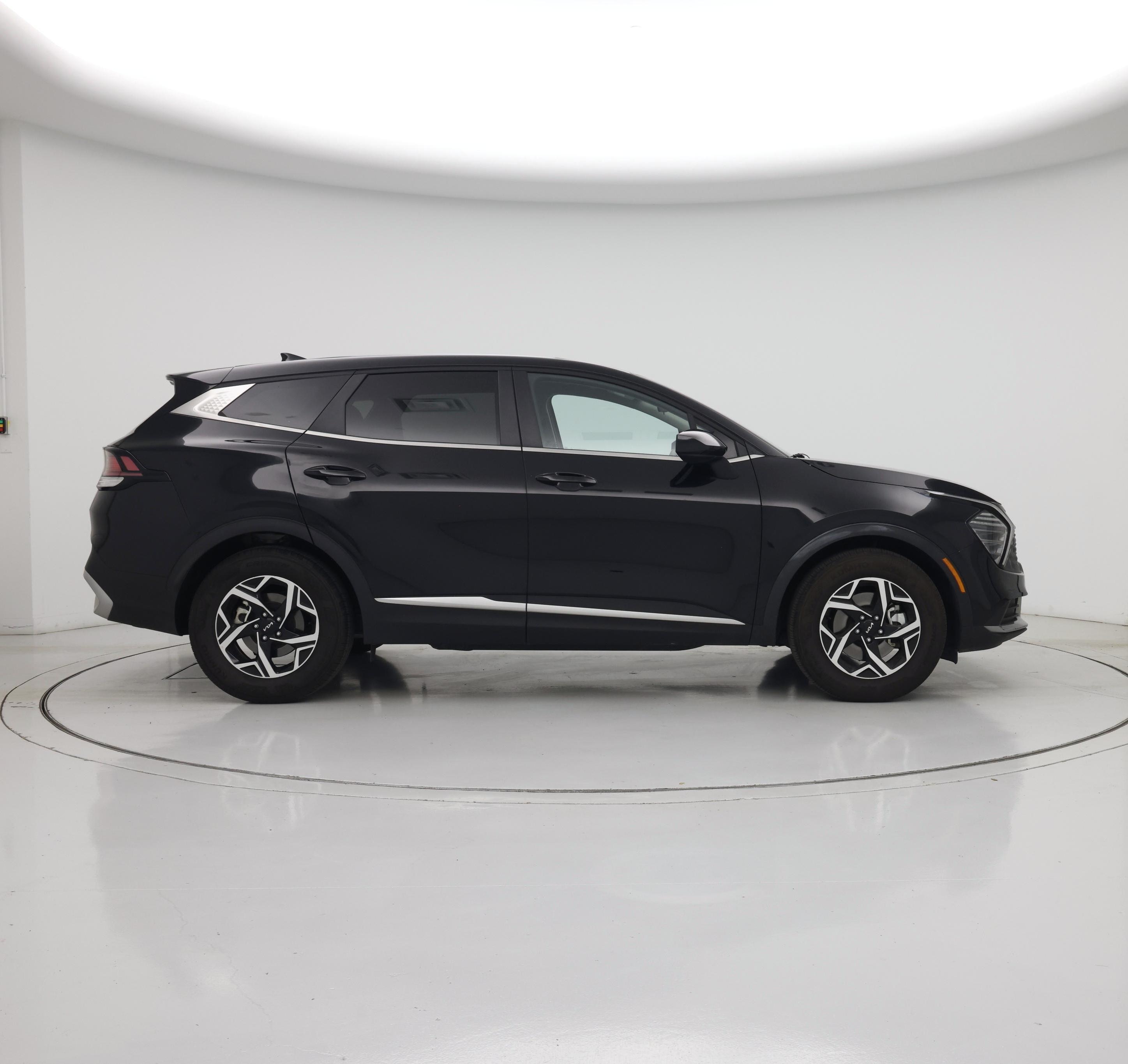 Thumbnail: 2025 Kia Sportage - 7