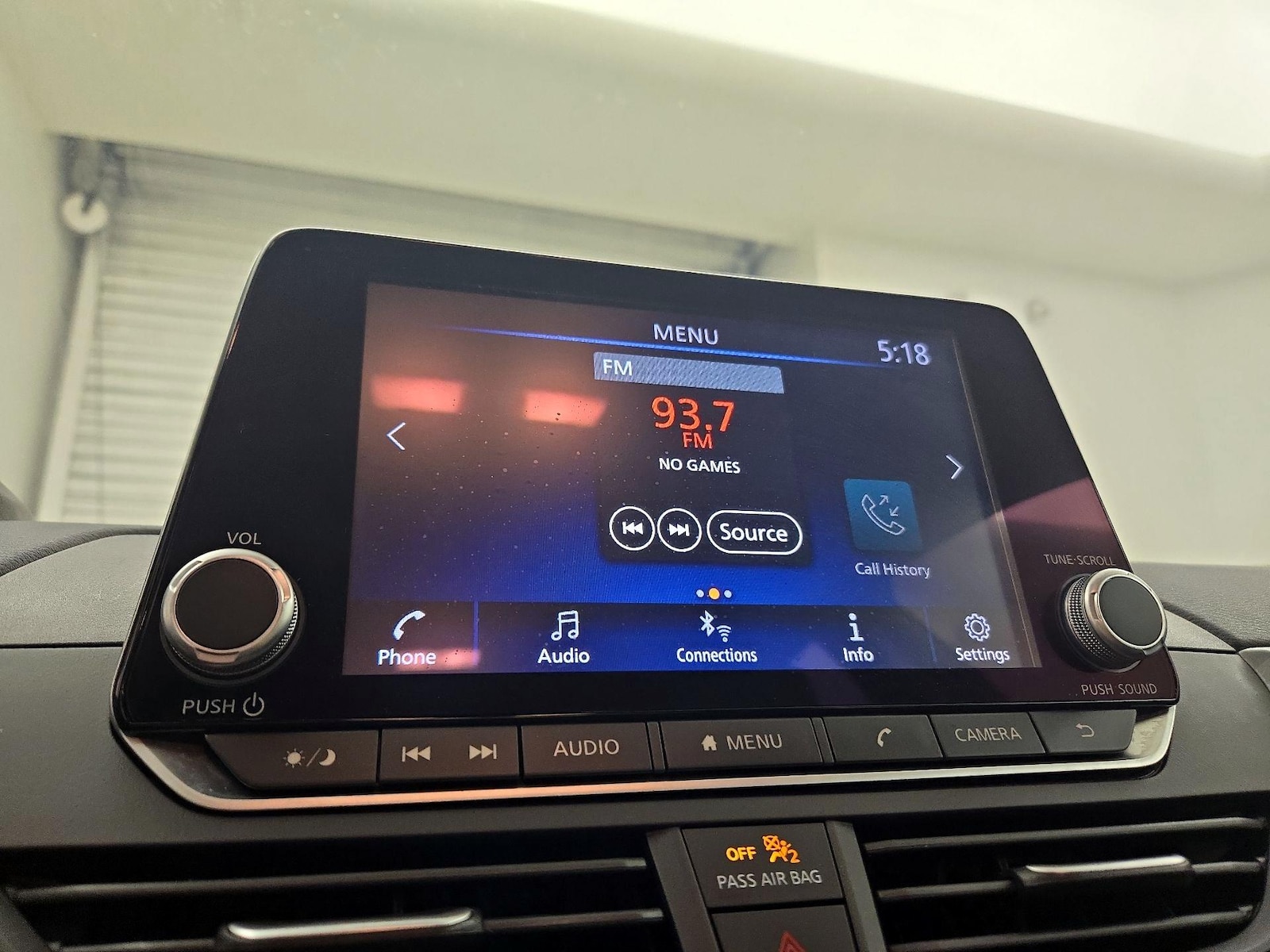 2025 Nissan Altima SV - Photo 16