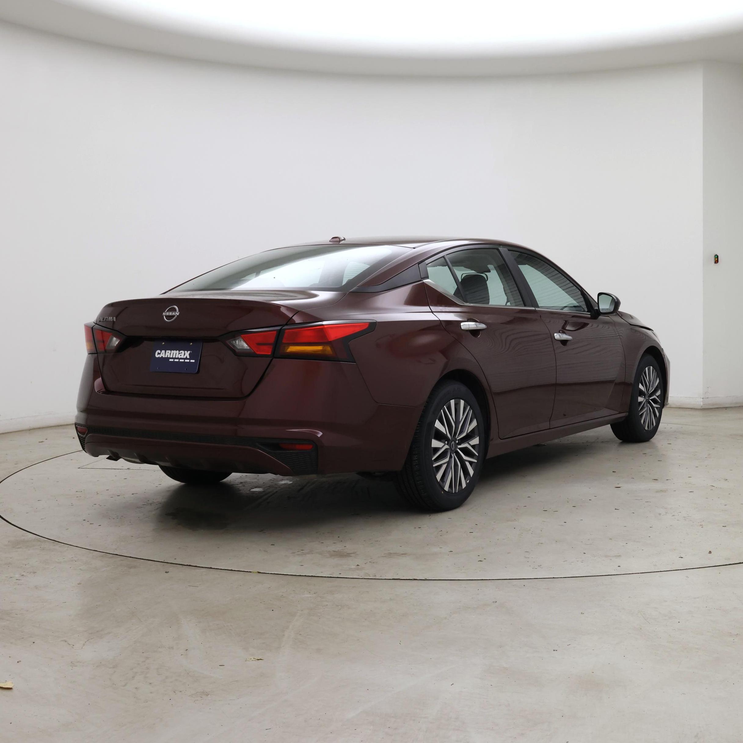 Thumbnail: 2025 Nissan Altima - 8