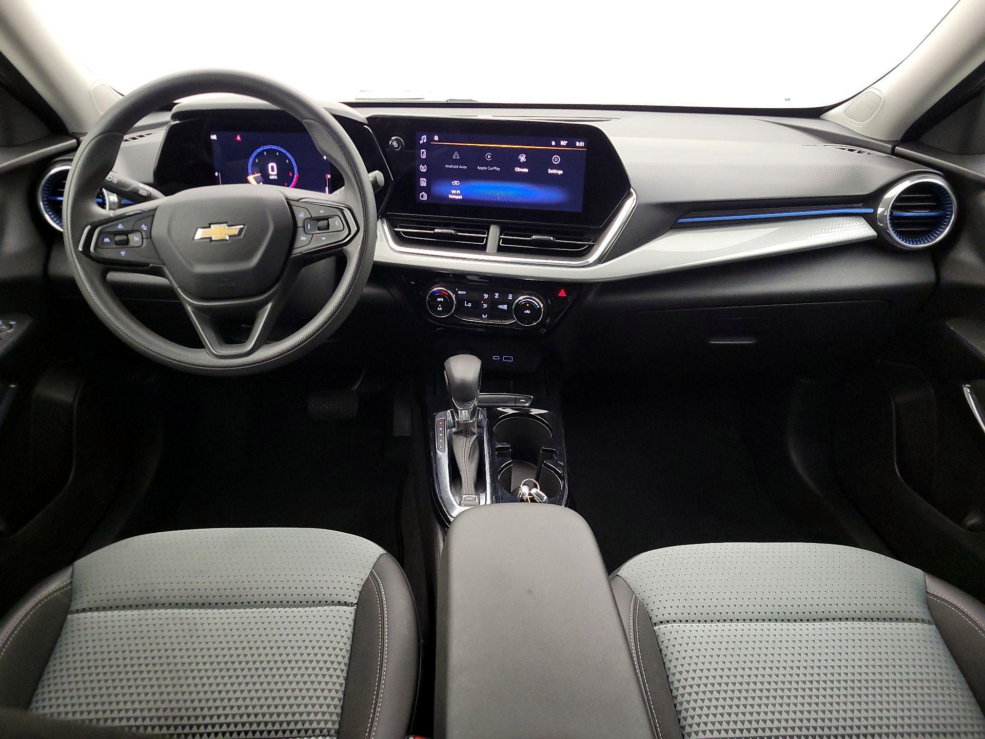 Thumbnail: 2025 Chevrolet Trax - 9