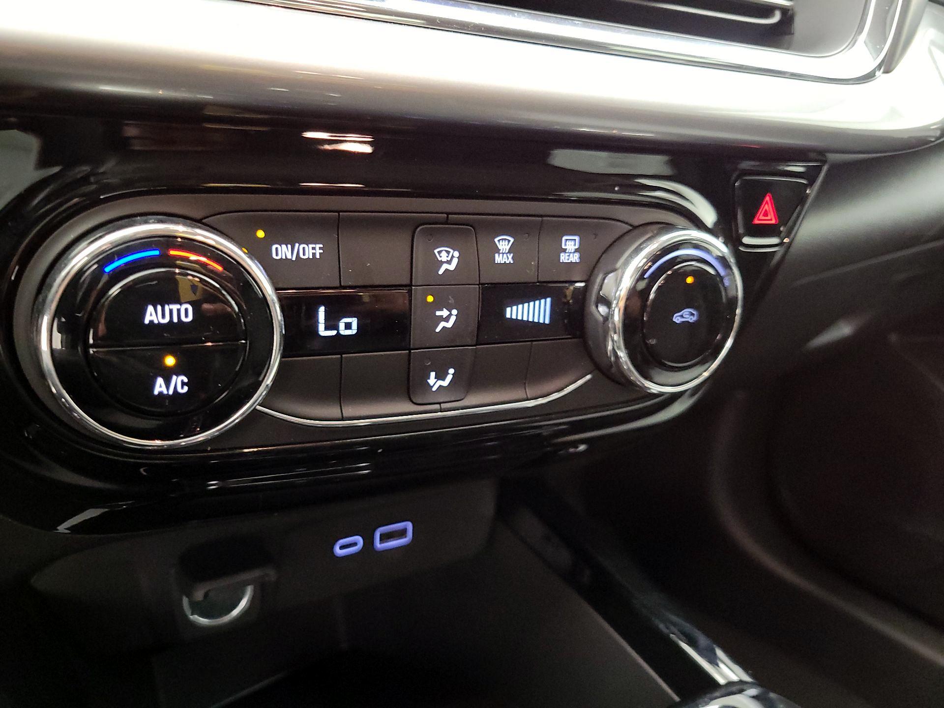 Thumbnail: 2025 Chevrolet Trax - 16