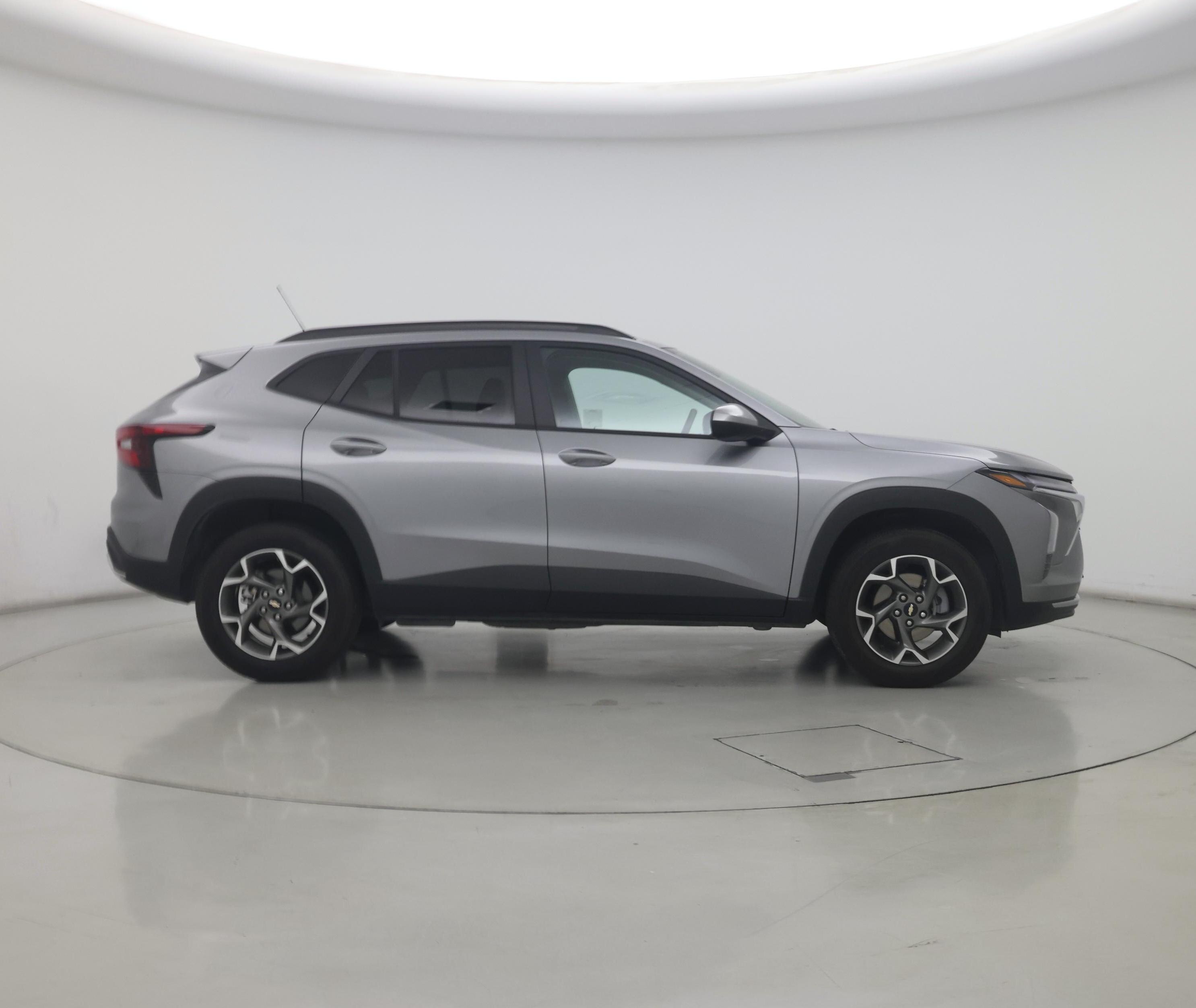Thumbnail: 2025 Chevrolet Trax - 7