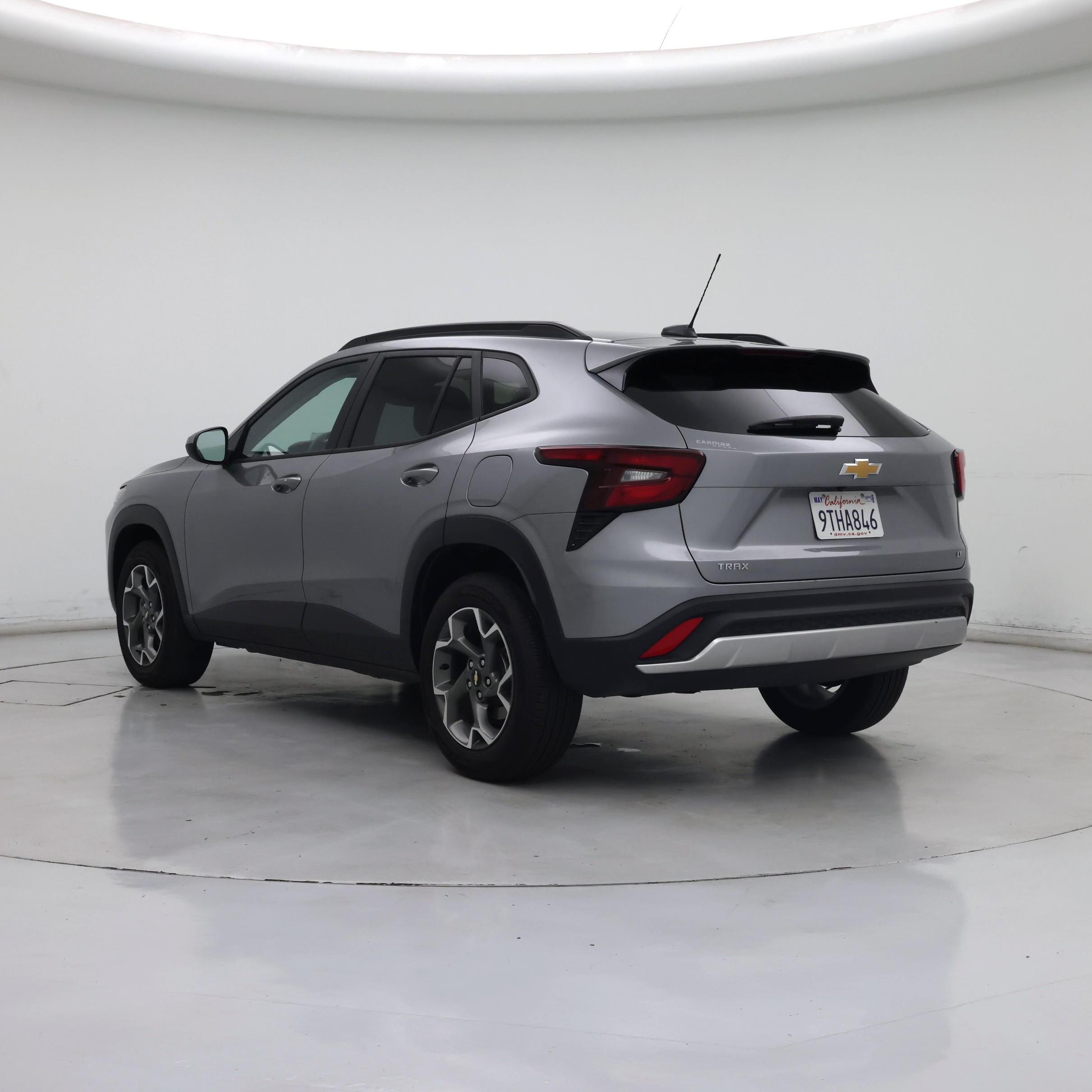 Thumbnail: 2025 Chevrolet Trax - 2