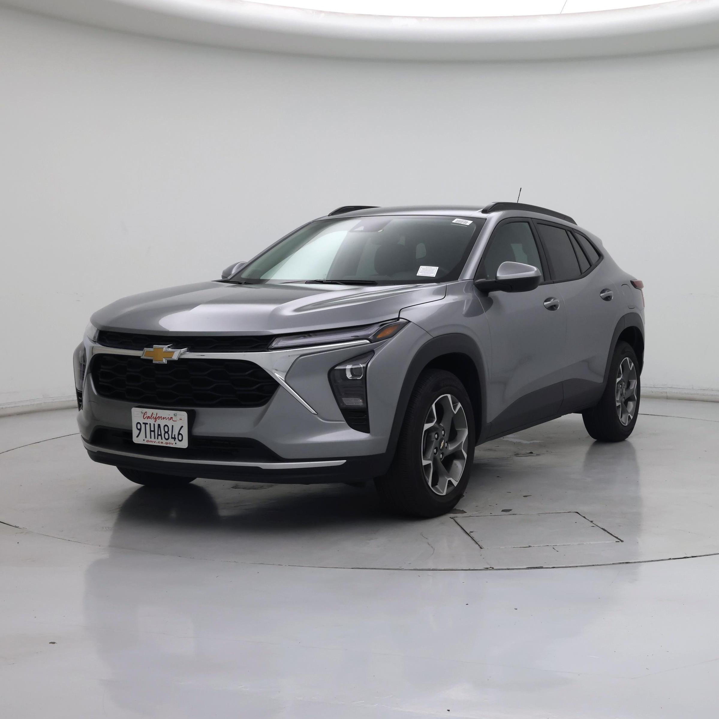 Thumbnail: 2025 Chevrolet Trax - 4