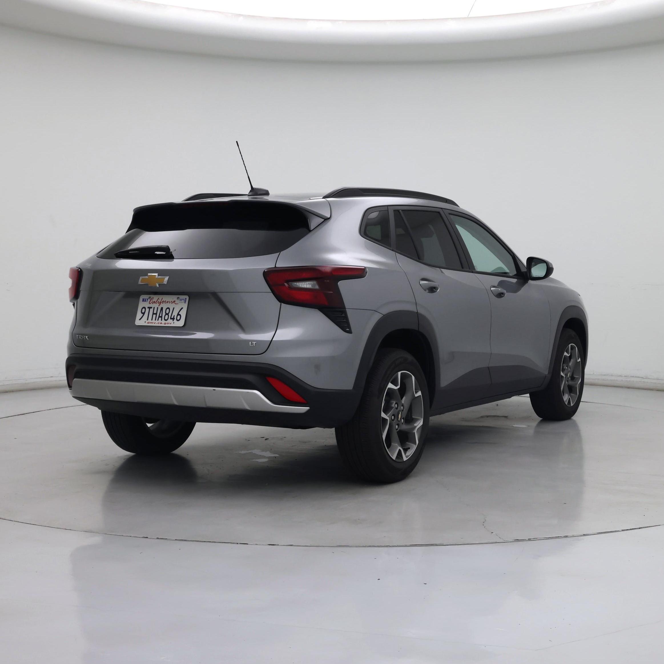 Thumbnail: 2025 Chevrolet Trax - 8
