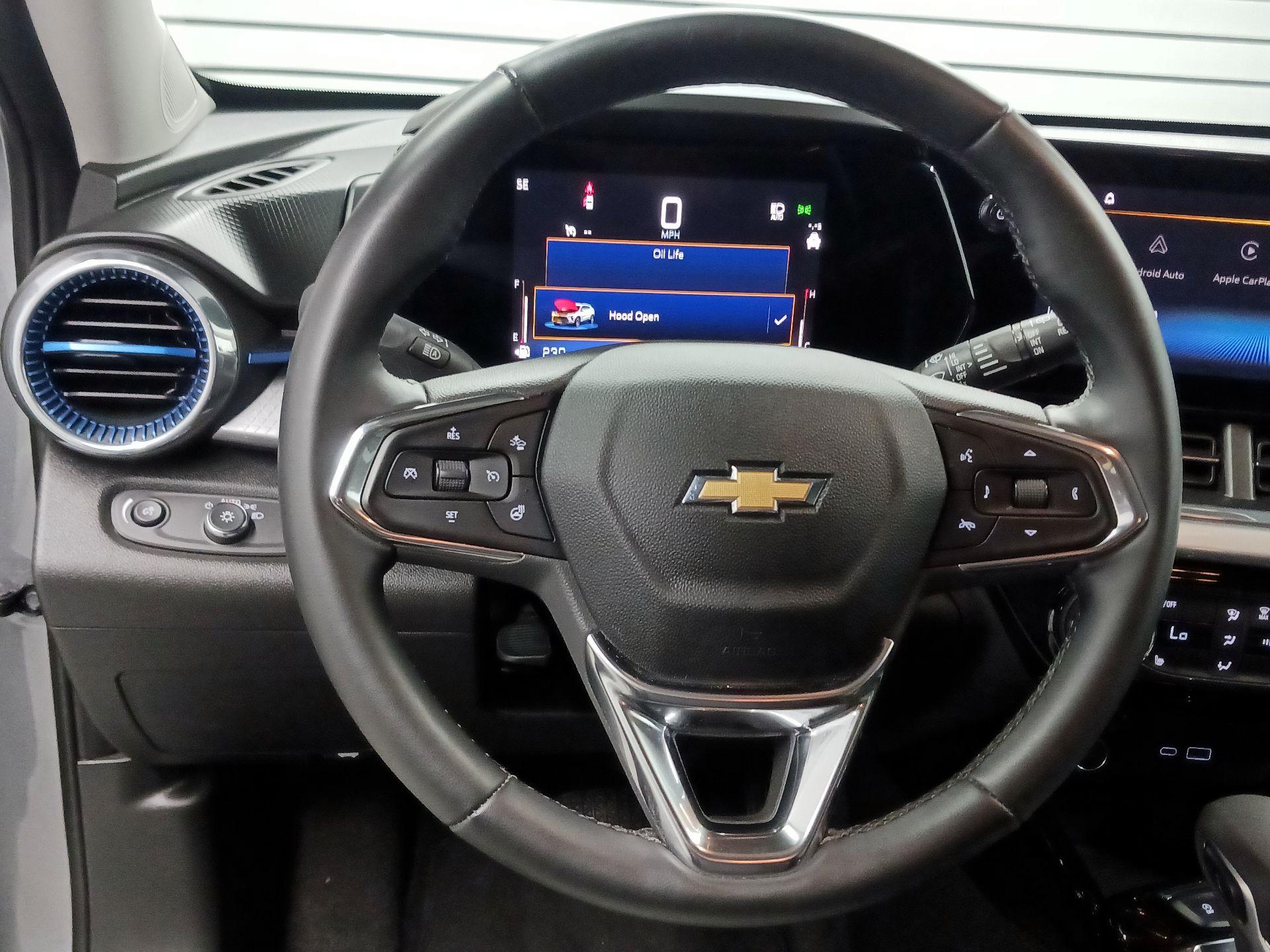 Thumbnail: 2025 Chevrolet Trax - 10