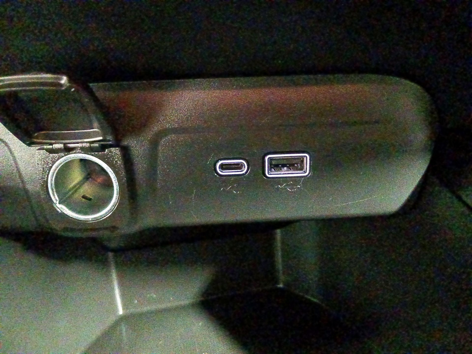 2025 Chevrolet Trax LT - Photo 19