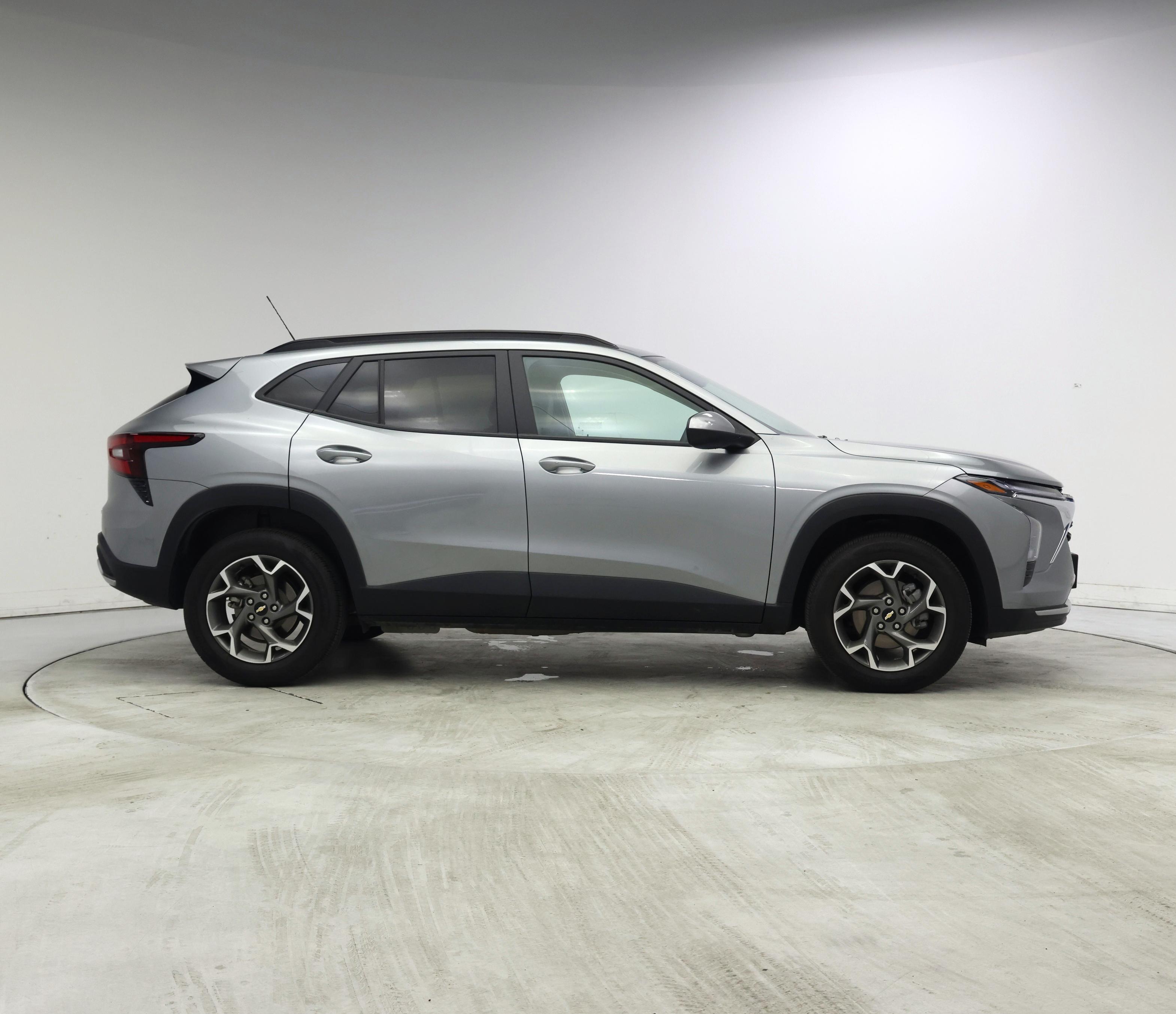 Thumbnail: 2025 Chevrolet Trax - 7