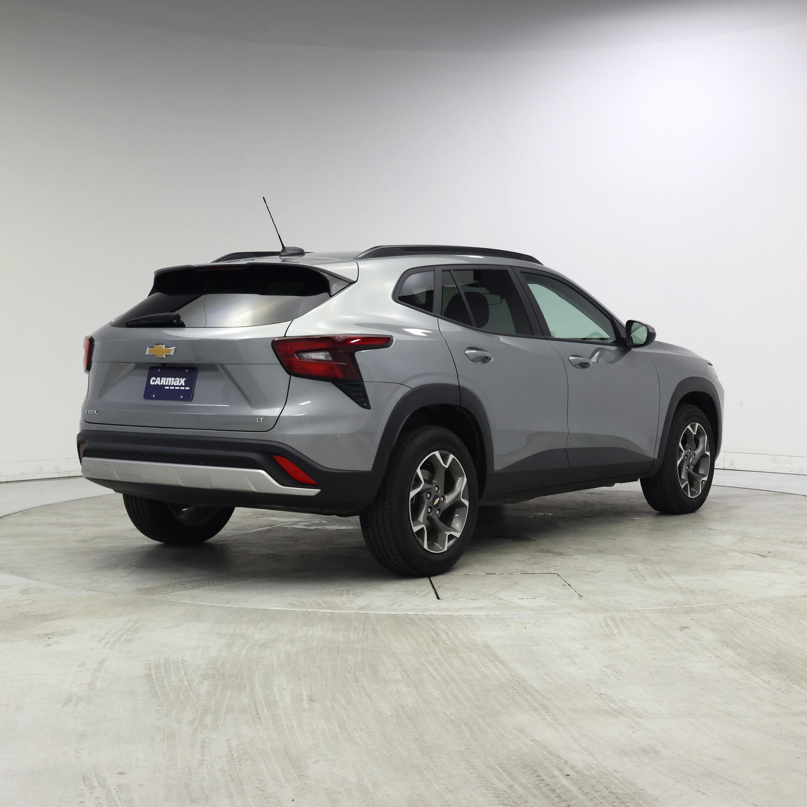 Thumbnail: 2025 Chevrolet Trax - 8