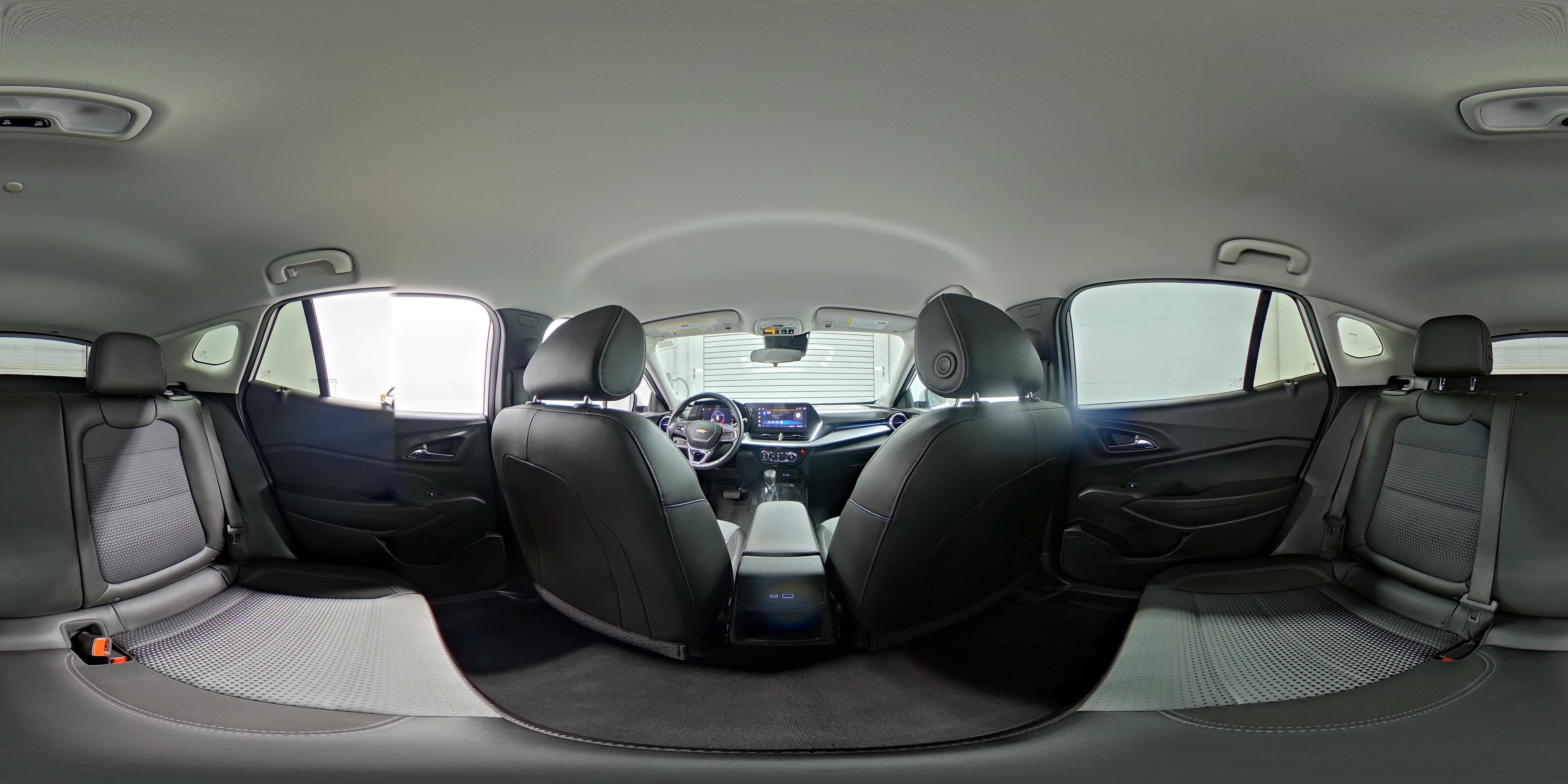 2025 Chevrolet Trax LT - Photo 25