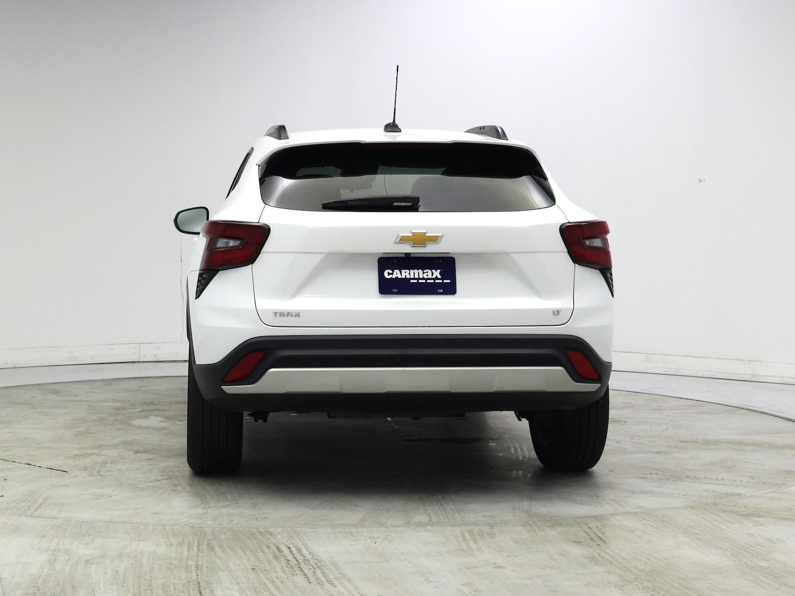 2025 Chevrolet Trax LT - Photo 7