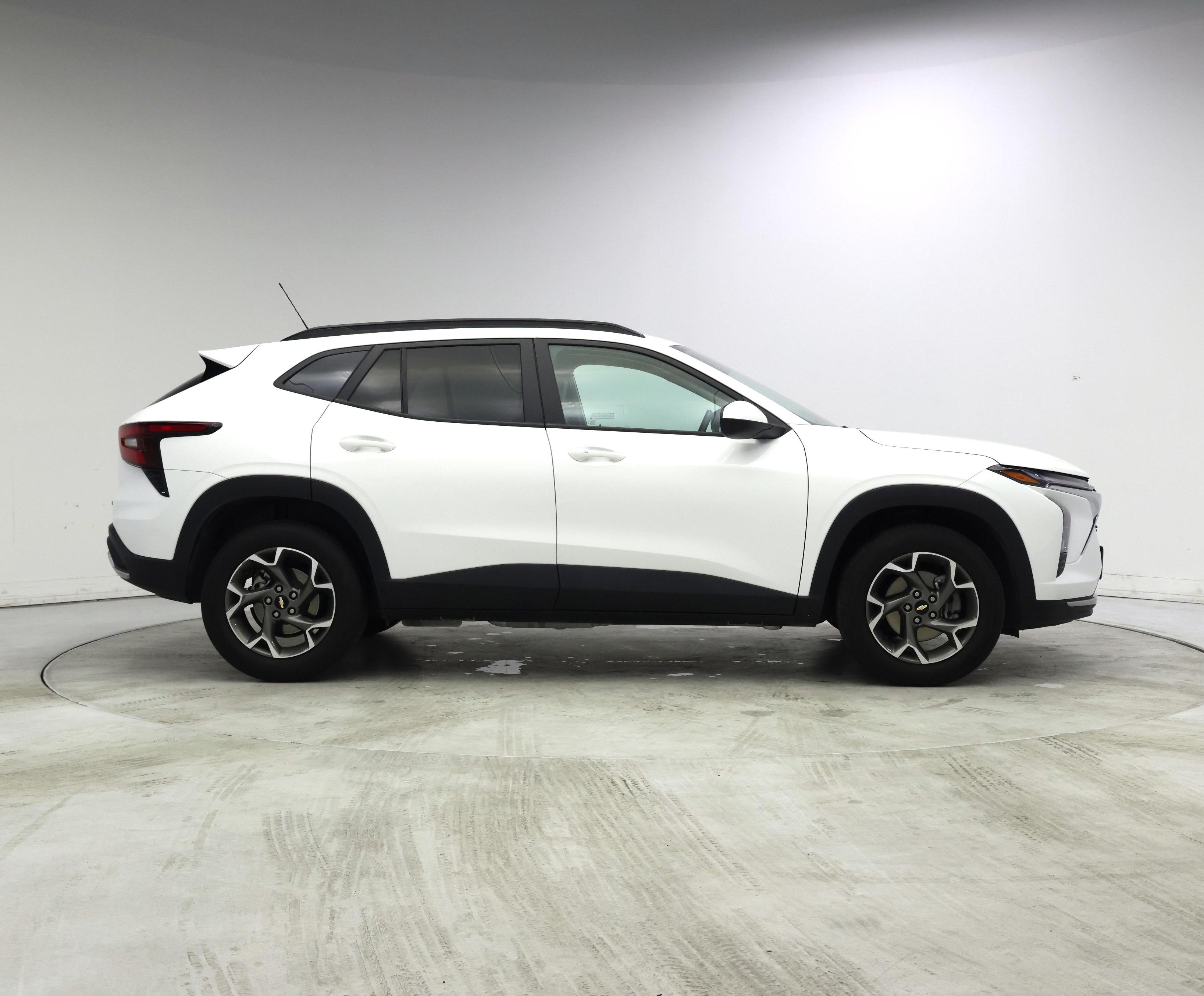 Thumbnail: 2025 Chevrolet Trax - 7