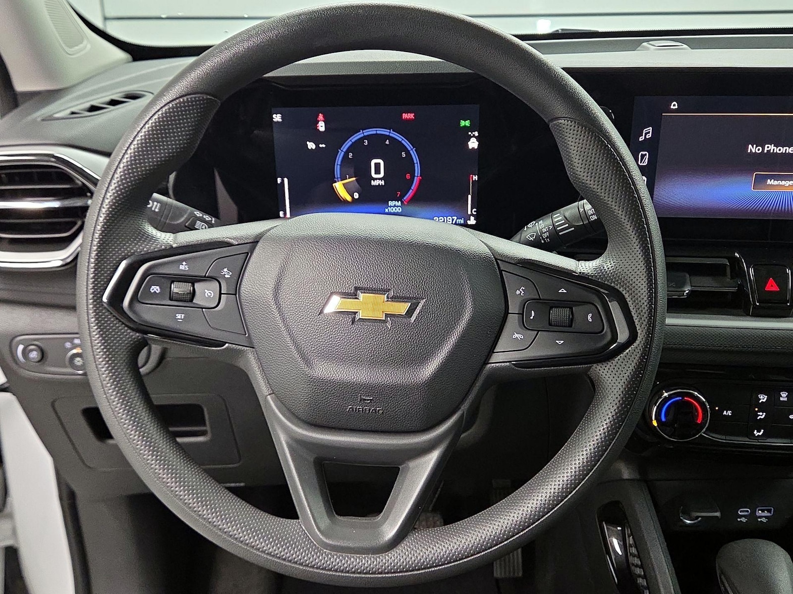 2025 Chevrolet Trailblazer LT - Photo 11