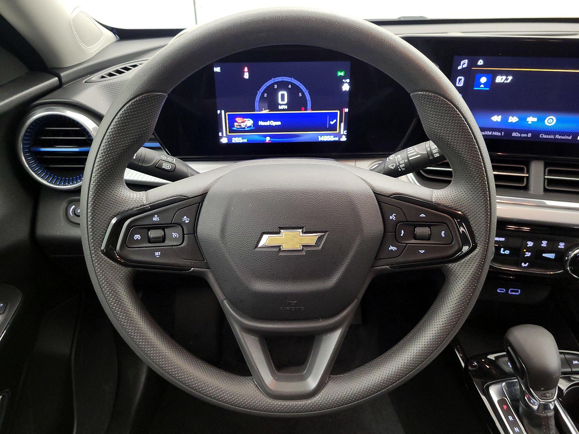 Thumbnail: 2025 Chevrolet Trax - 10