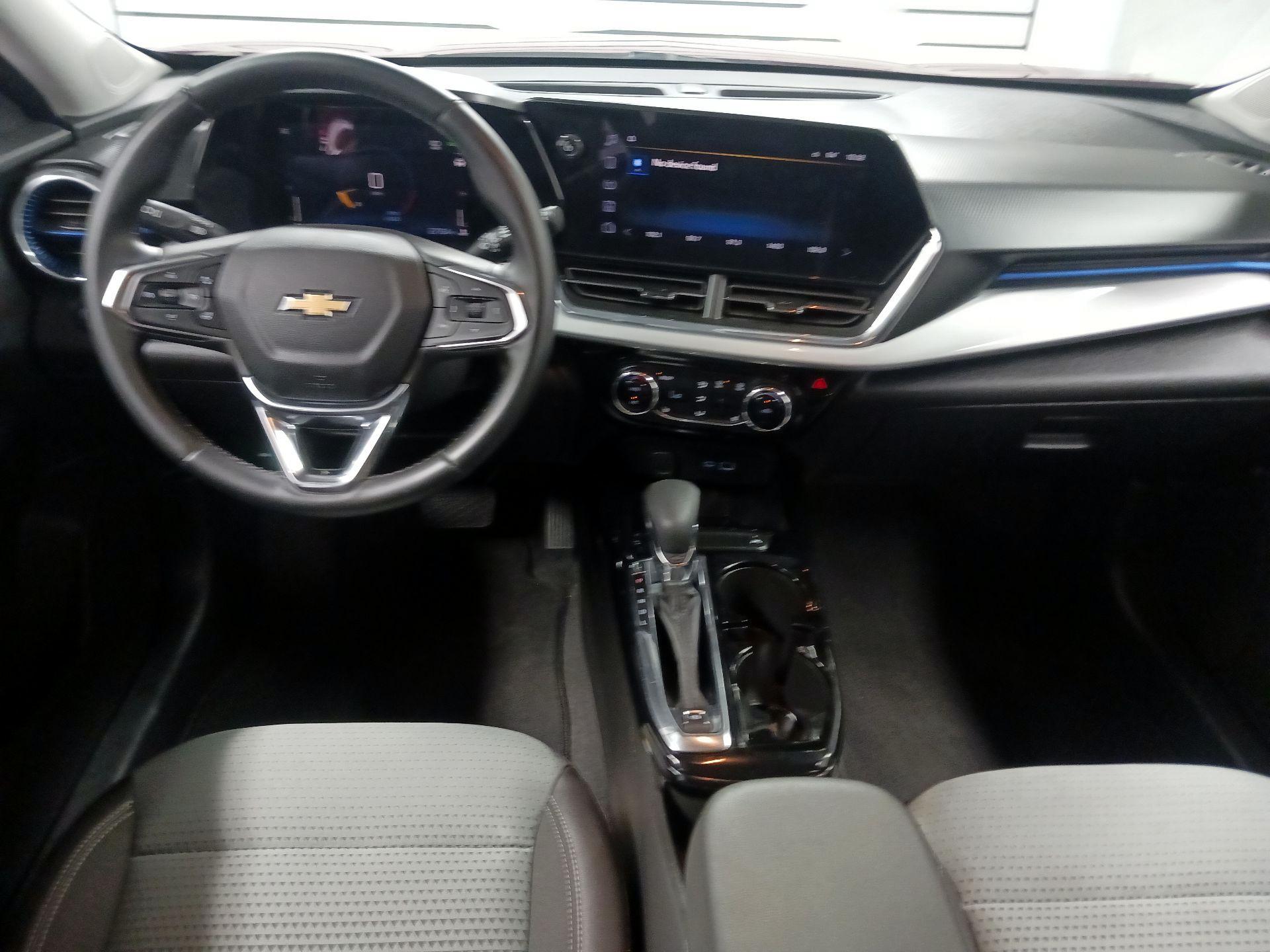Thumbnail: 2025 Chevrolet Trax - 9