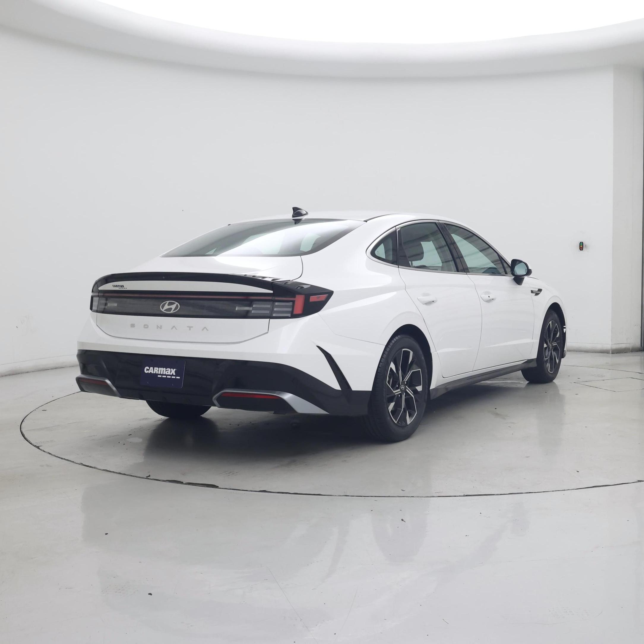 Thumbnail: 2025 Hyundai Sonata - 8