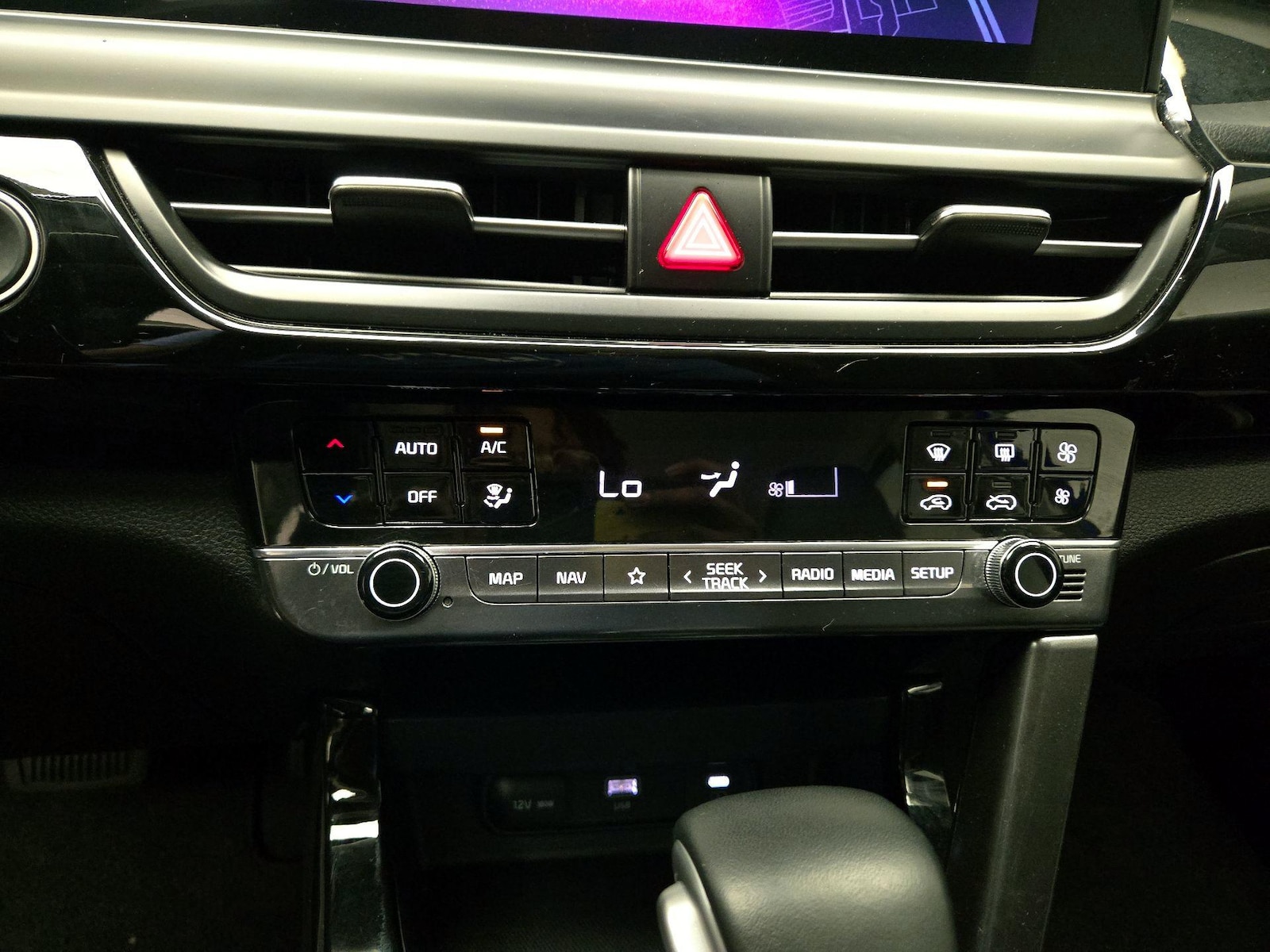 2025 Kia Seltos S - Photo 18