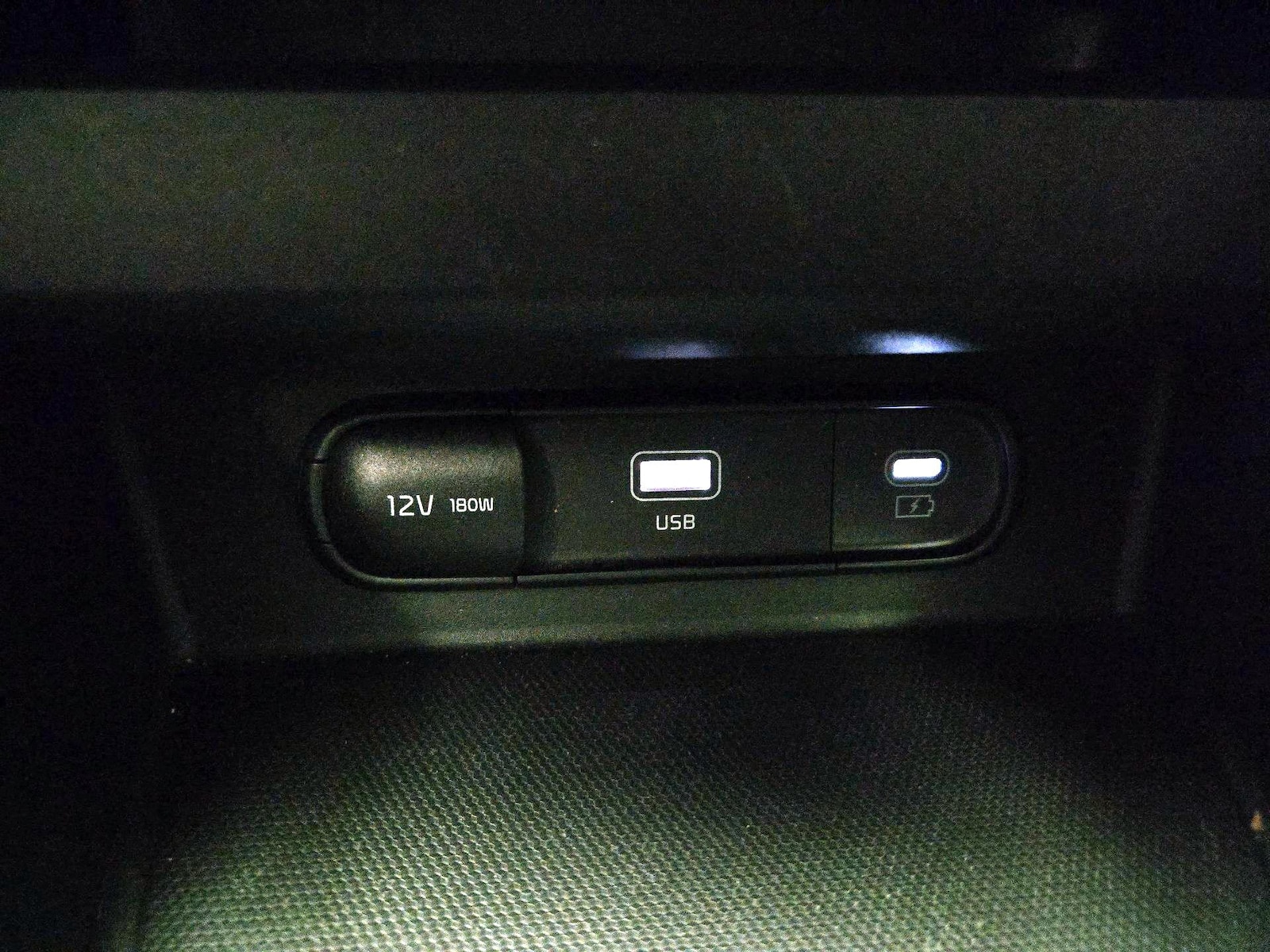 2025 Kia Seltos S - Photo 20