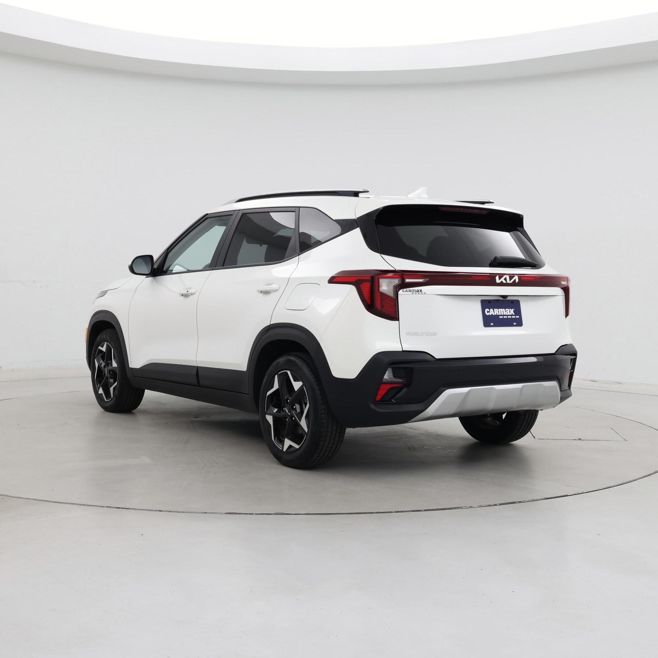 Thumbnail: 2025 Kia Seltos - 2