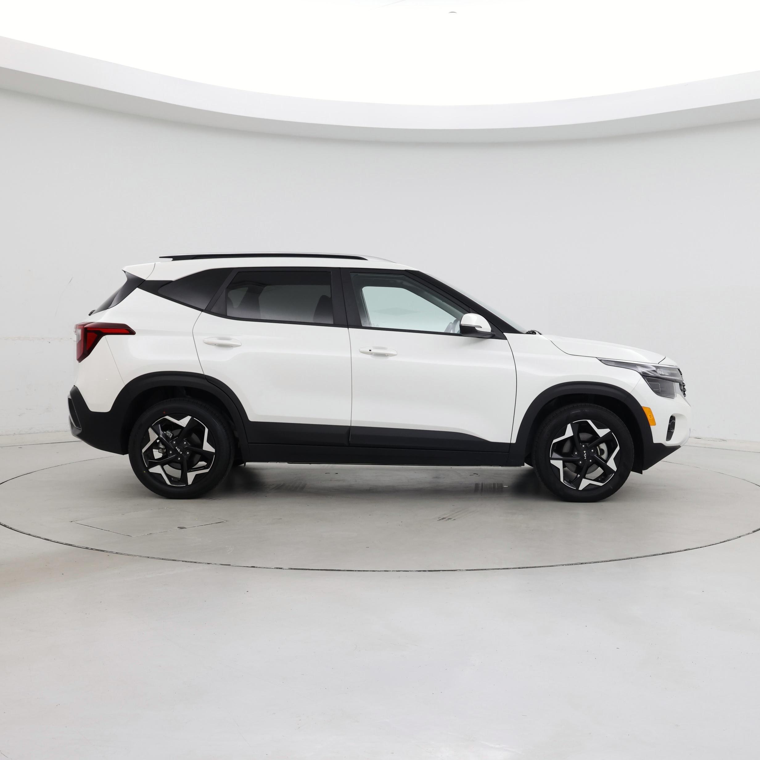 Thumbnail: 2025 Kia Seltos - 7
