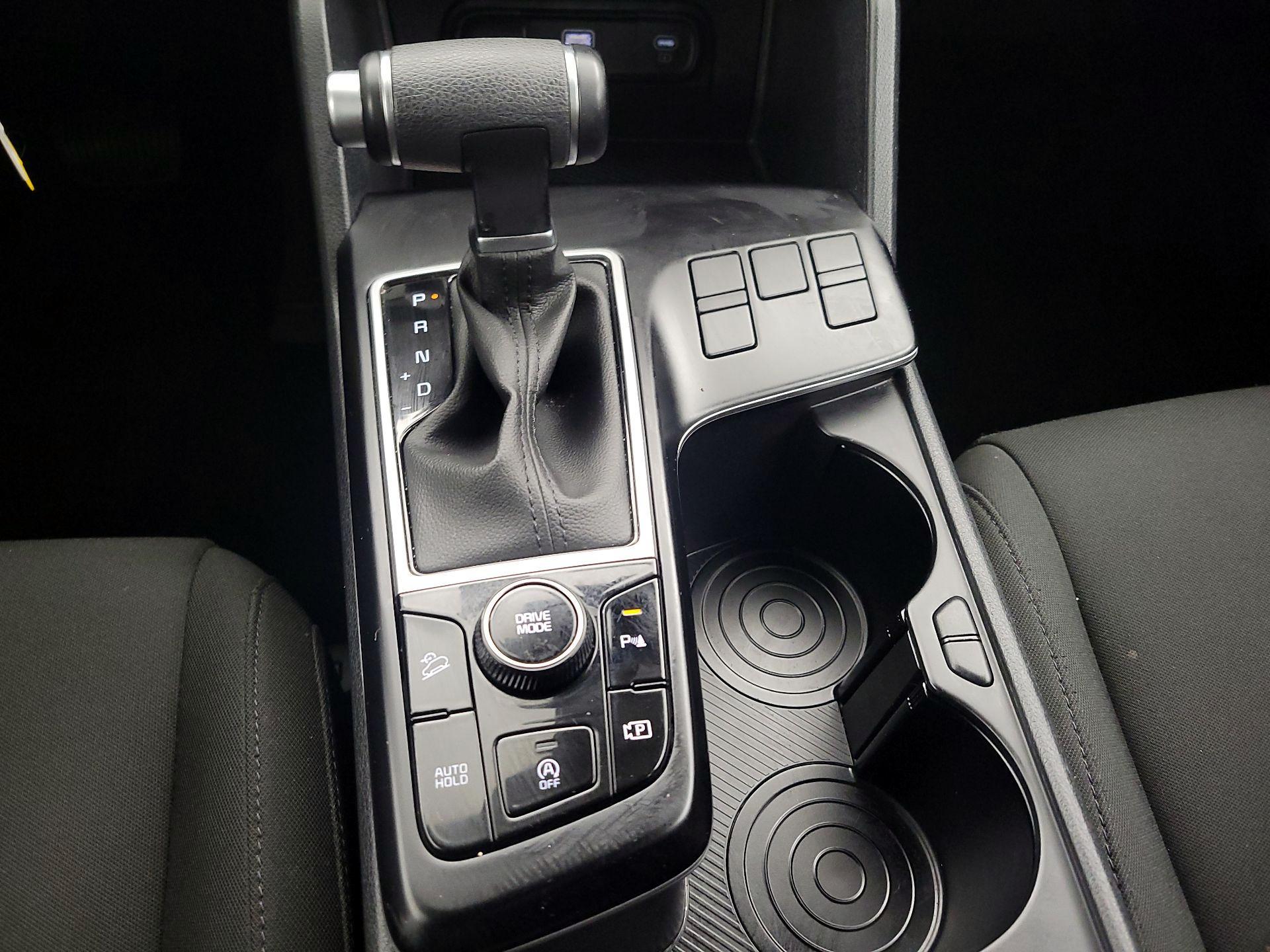 Thumbnail: 2025 Kia Sportage - 17