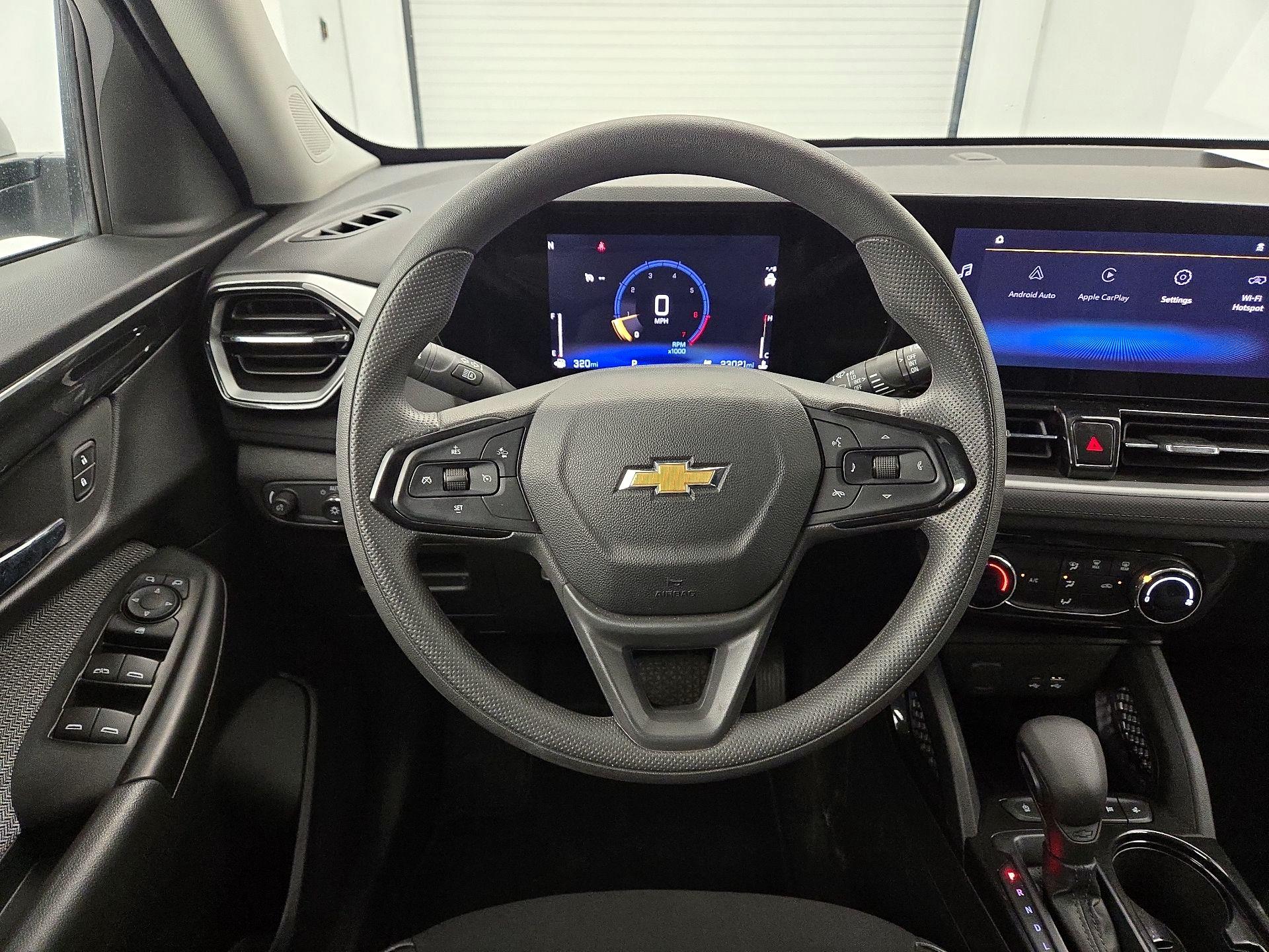 Thumbnail: 2025 Chevrolet TrailBlazer - 10
