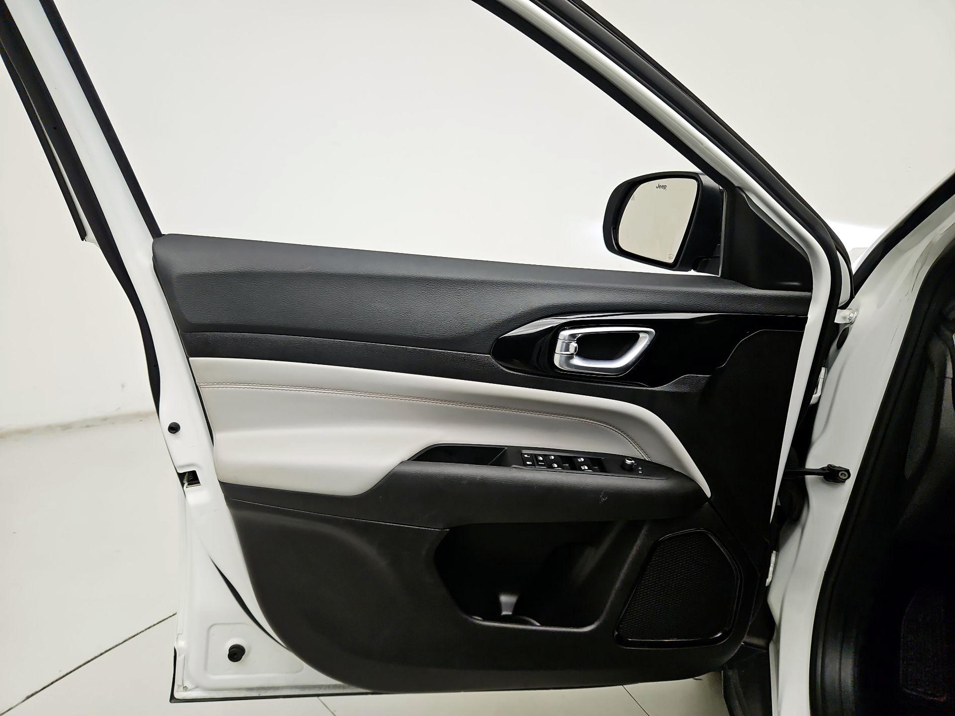 Thumbnail: 2025 Jeep Compass - 12