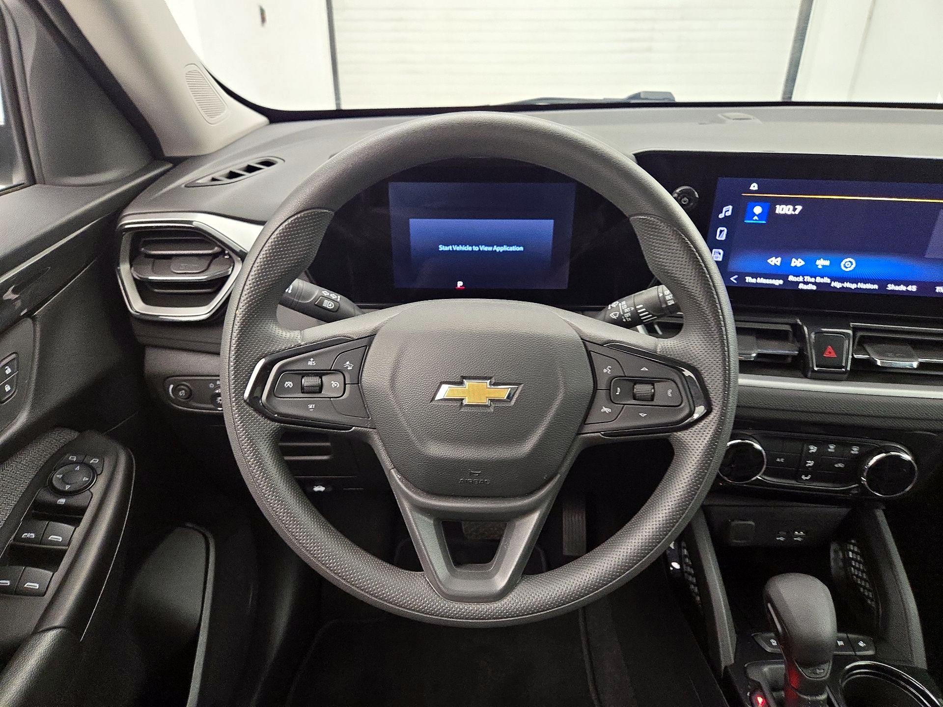 Thumbnail: 2025 Chevrolet TrailBlazer - 10