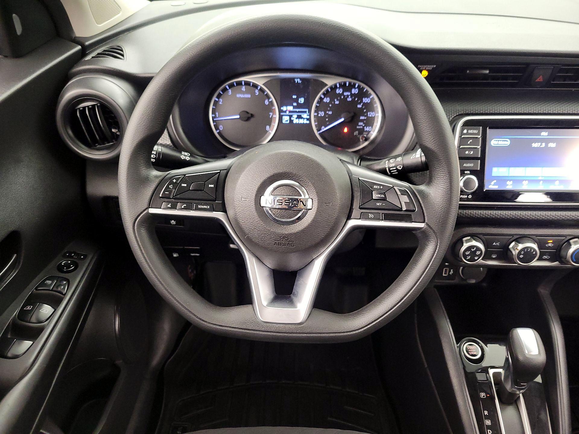 Thumbnail: 2021 Nissan Kicks - 10