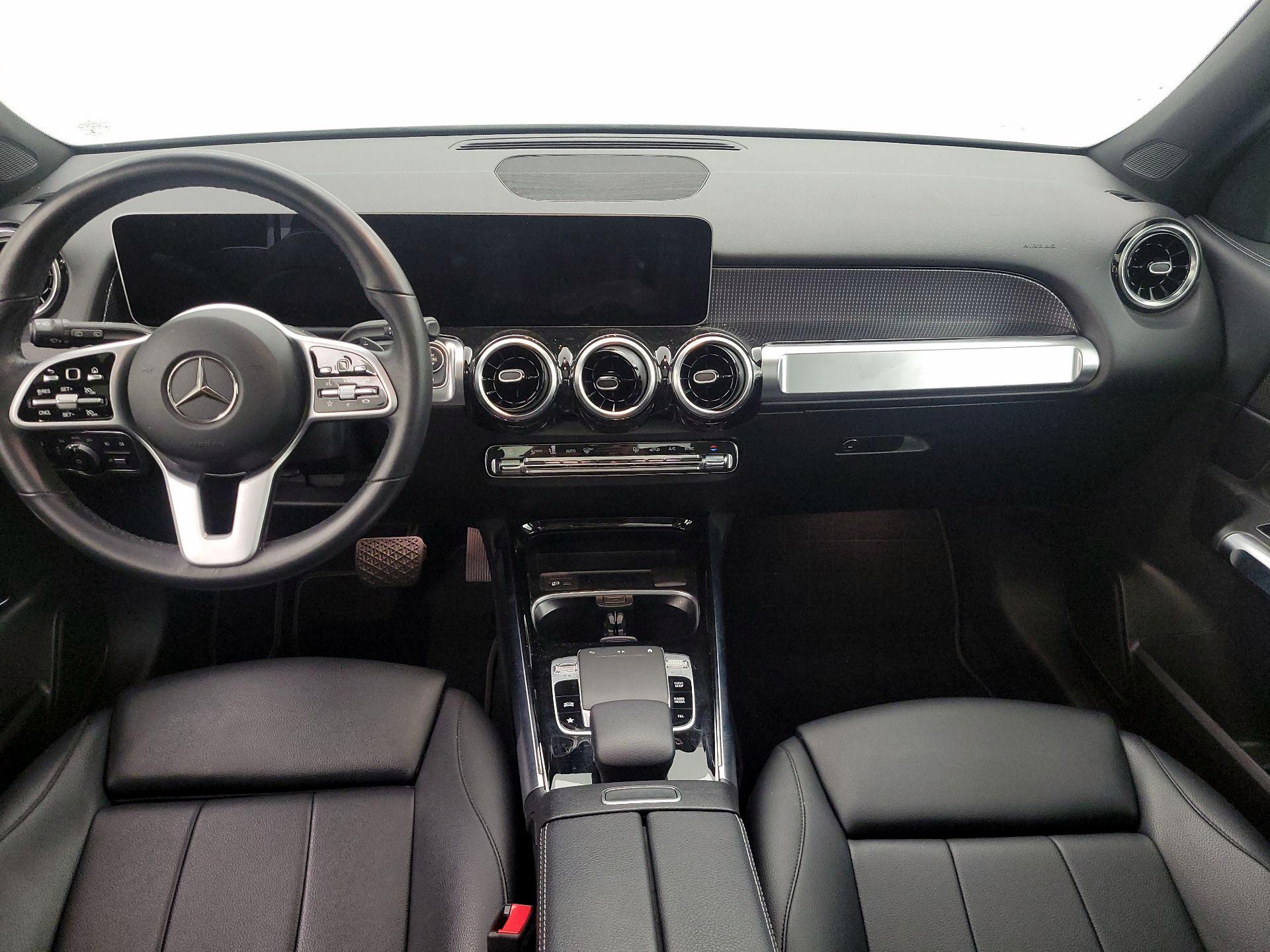 Thumbnail: 2020 Mercedes-Benz GLB - 9