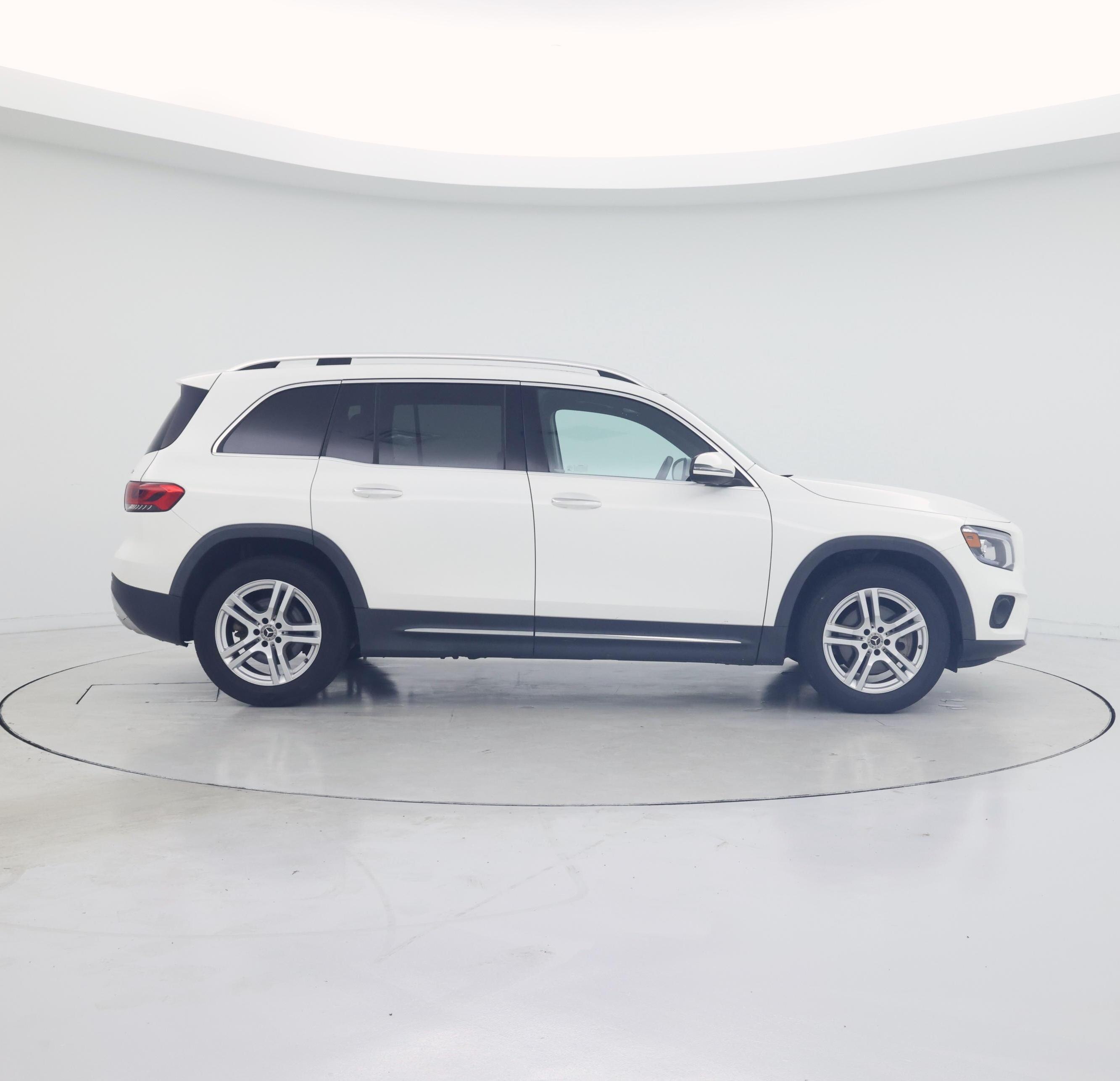 Thumbnail: 2020 Mercedes-Benz GLB - 7