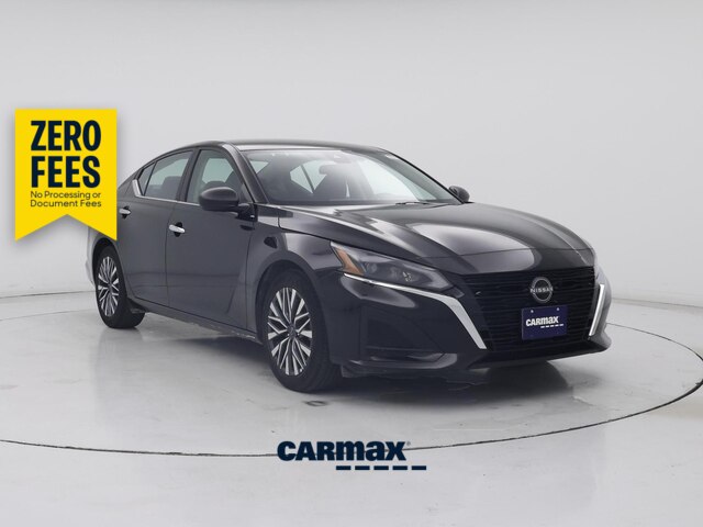 Black 2025 Nissan Altima Sedan Front-Wheel Drive Automatic