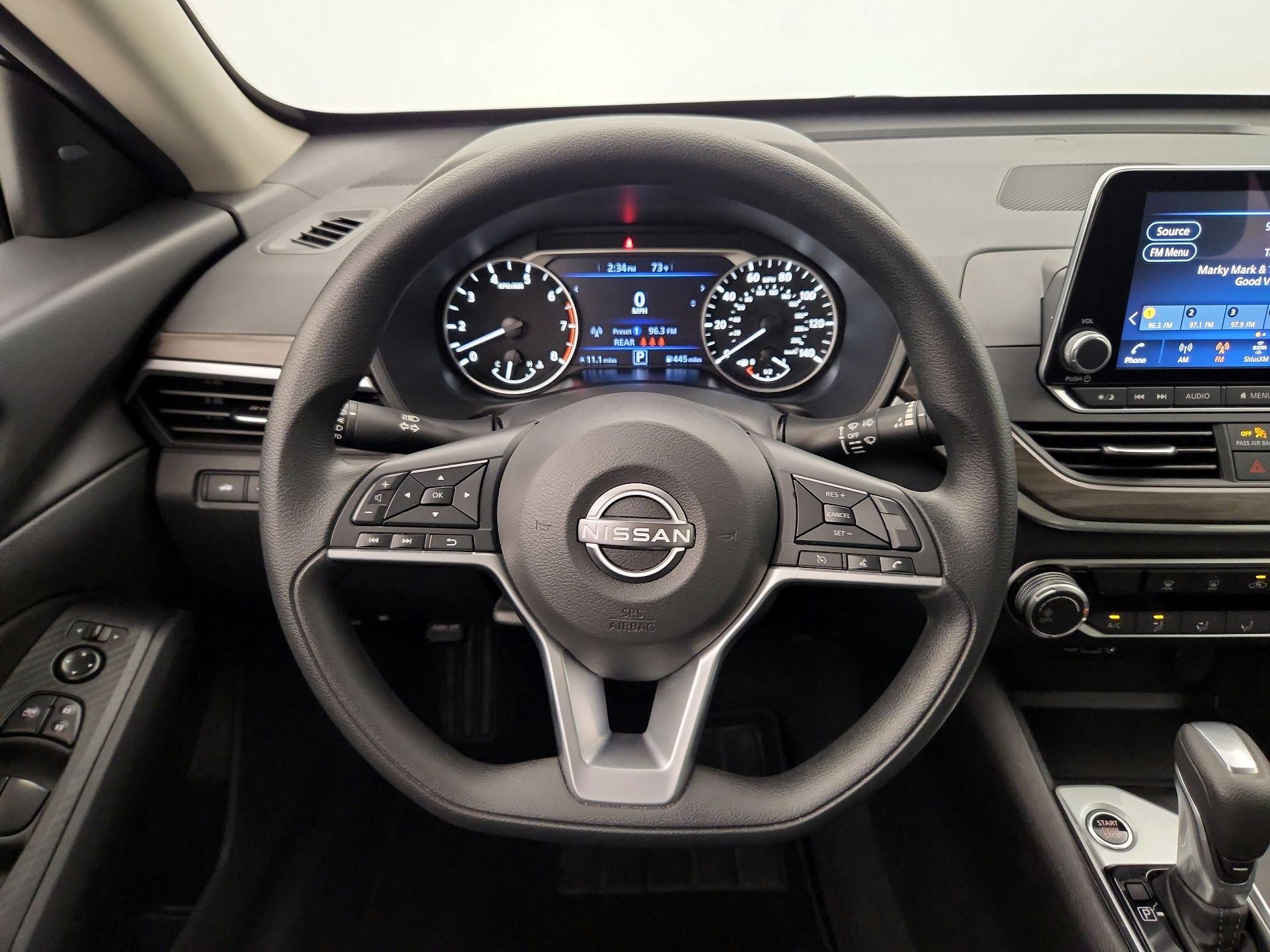 Thumbnail: 2025 Nissan Altima - 10