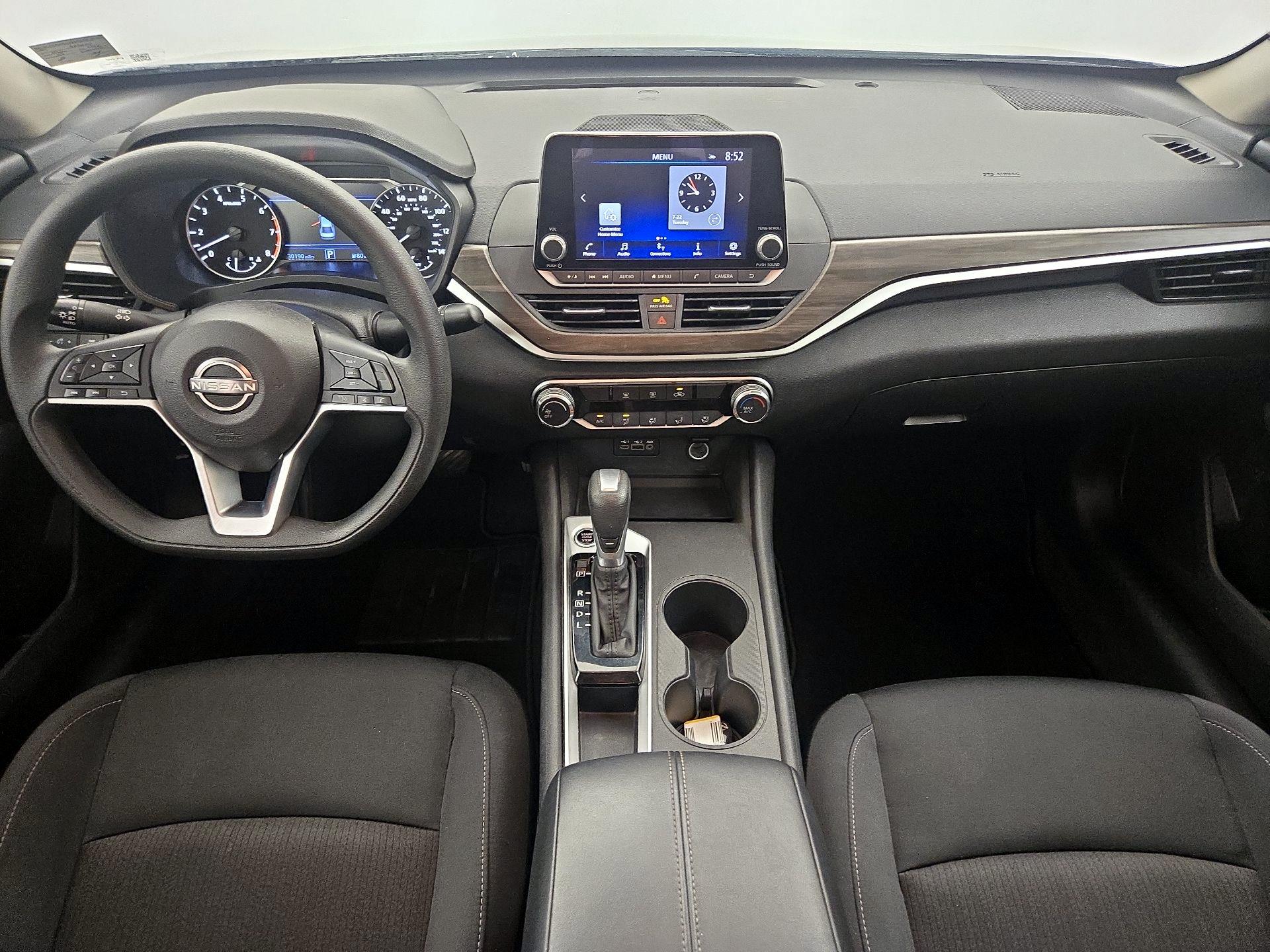 Thumbnail: 2025 Nissan Altima - 9