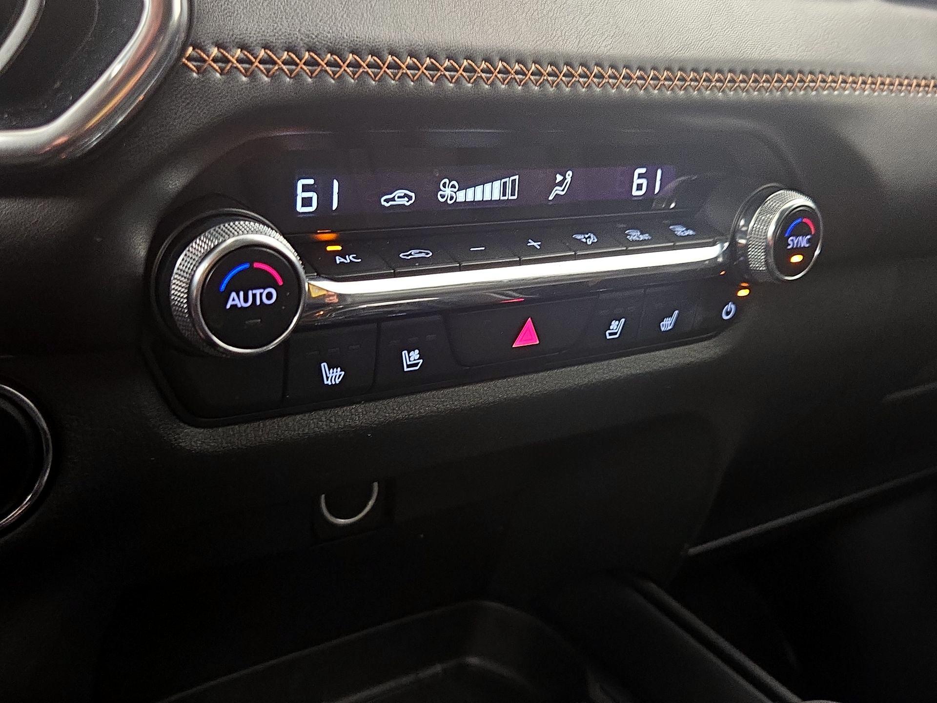 Thumbnail: 2025 Mazda CX-50 - 16