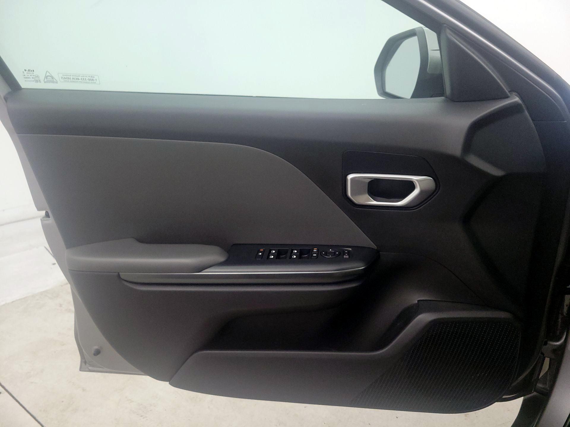 Thumbnail: 2025 Kia K4 - 10