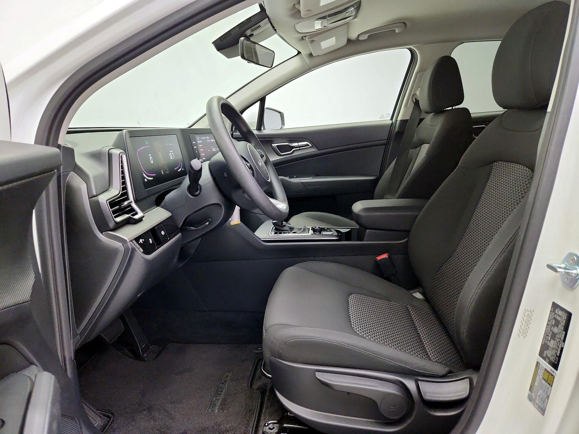 Thumbnail: 2025 Kia Sportage - 11