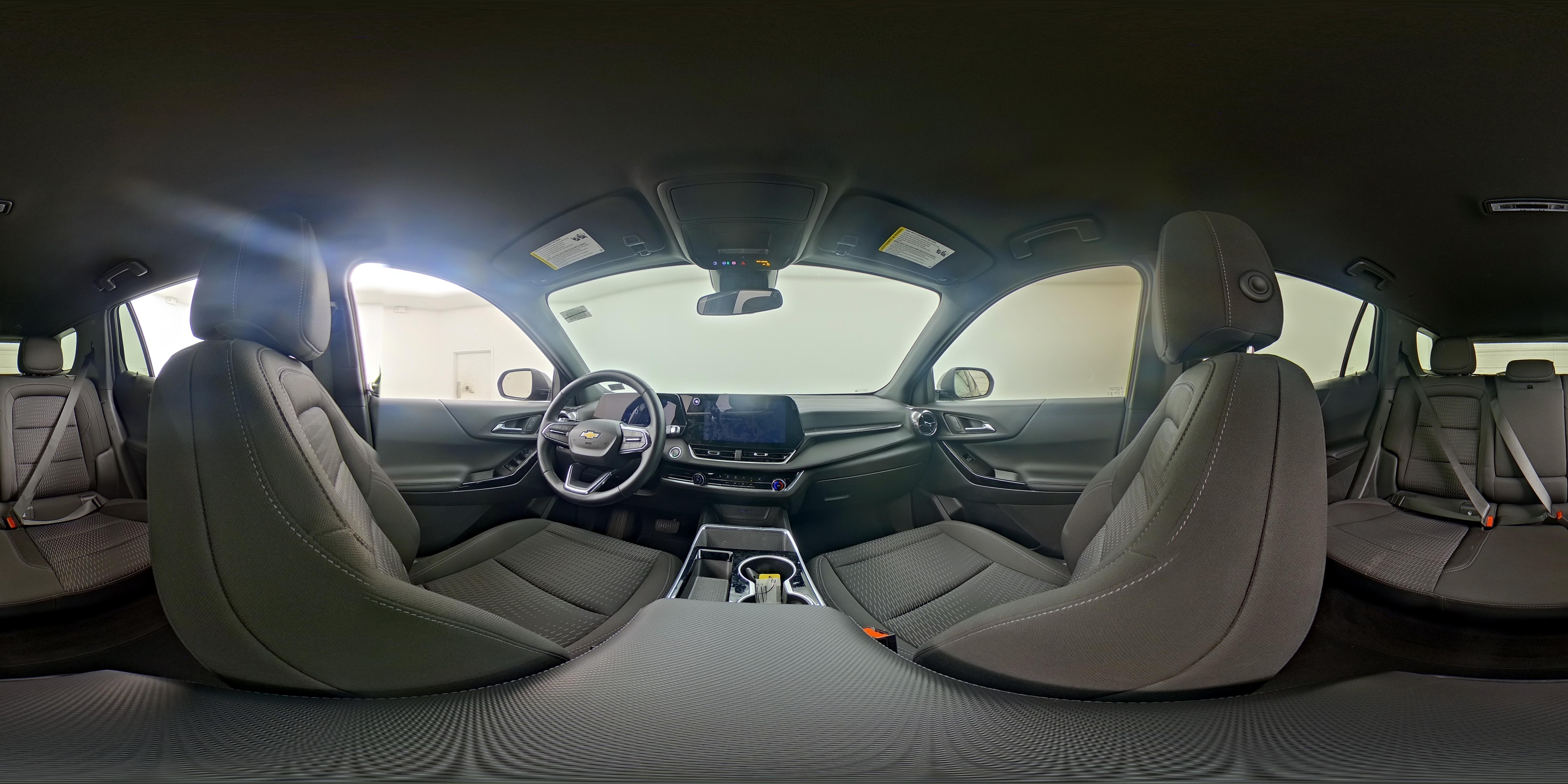 2025 Chevrolet Equinox LT - Photo 25