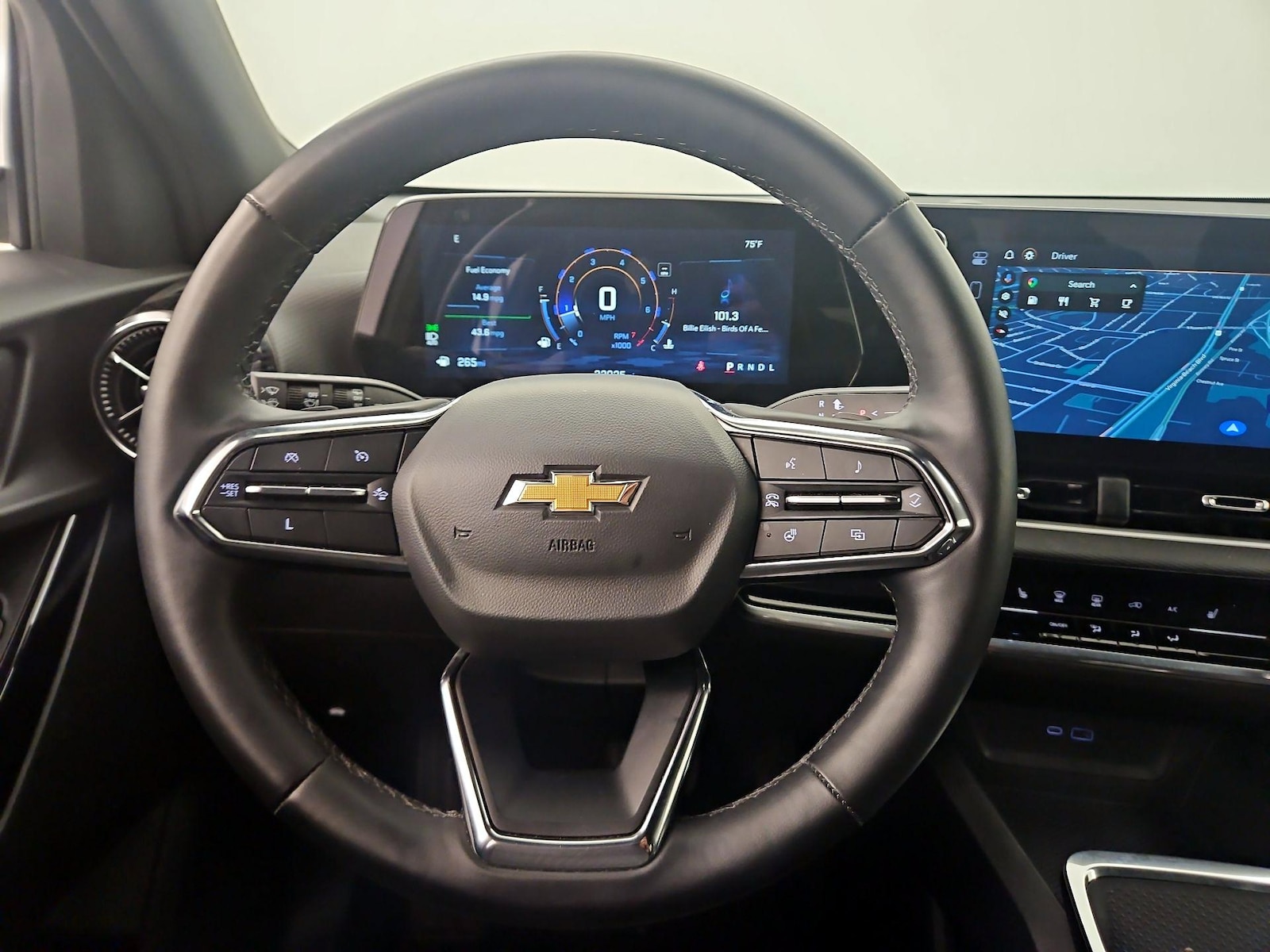 2025 Chevrolet Equinox LT - Photo 11