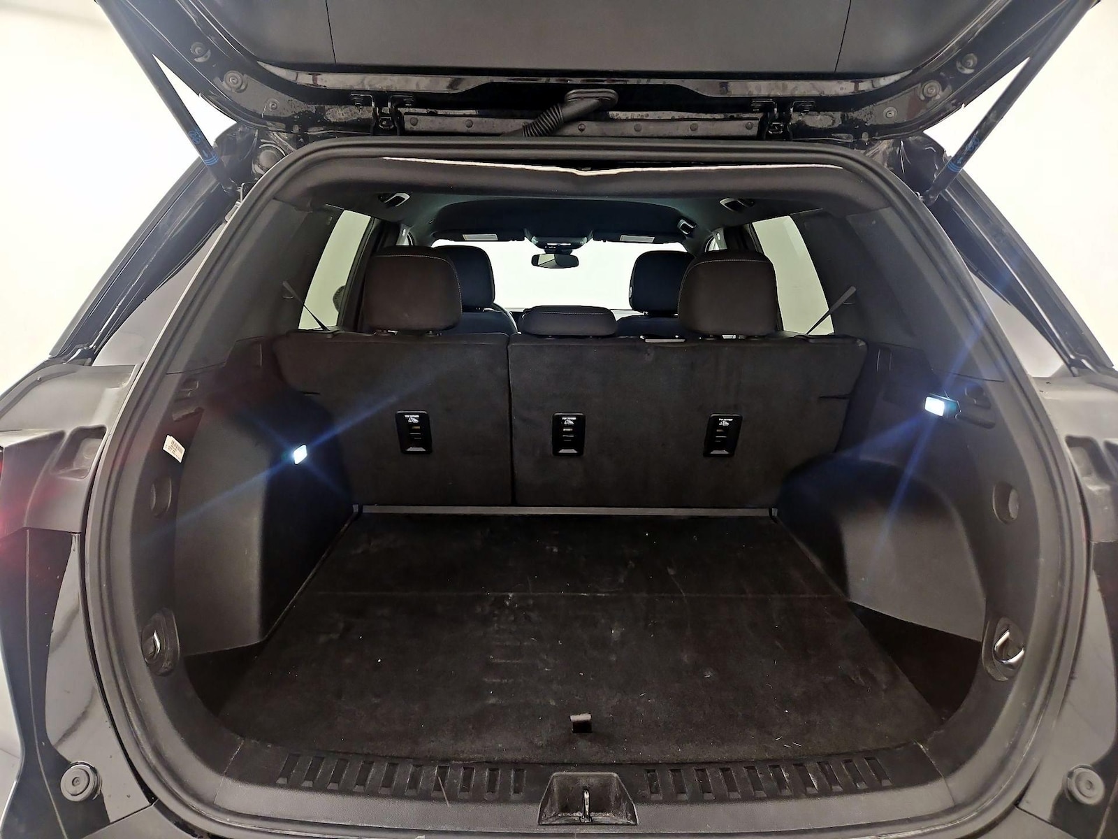 2025 Chevrolet Equinox LT - Photo 22