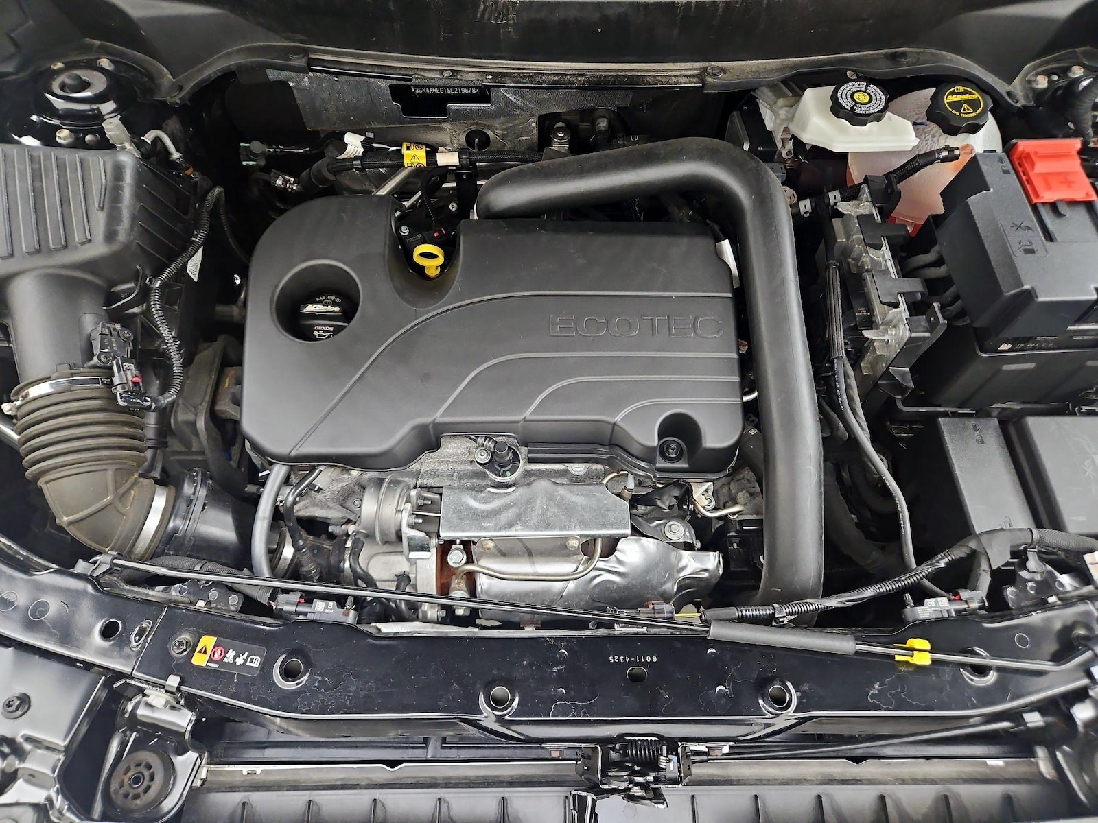 2025 Chevrolet Equinox LT - Photo 23
