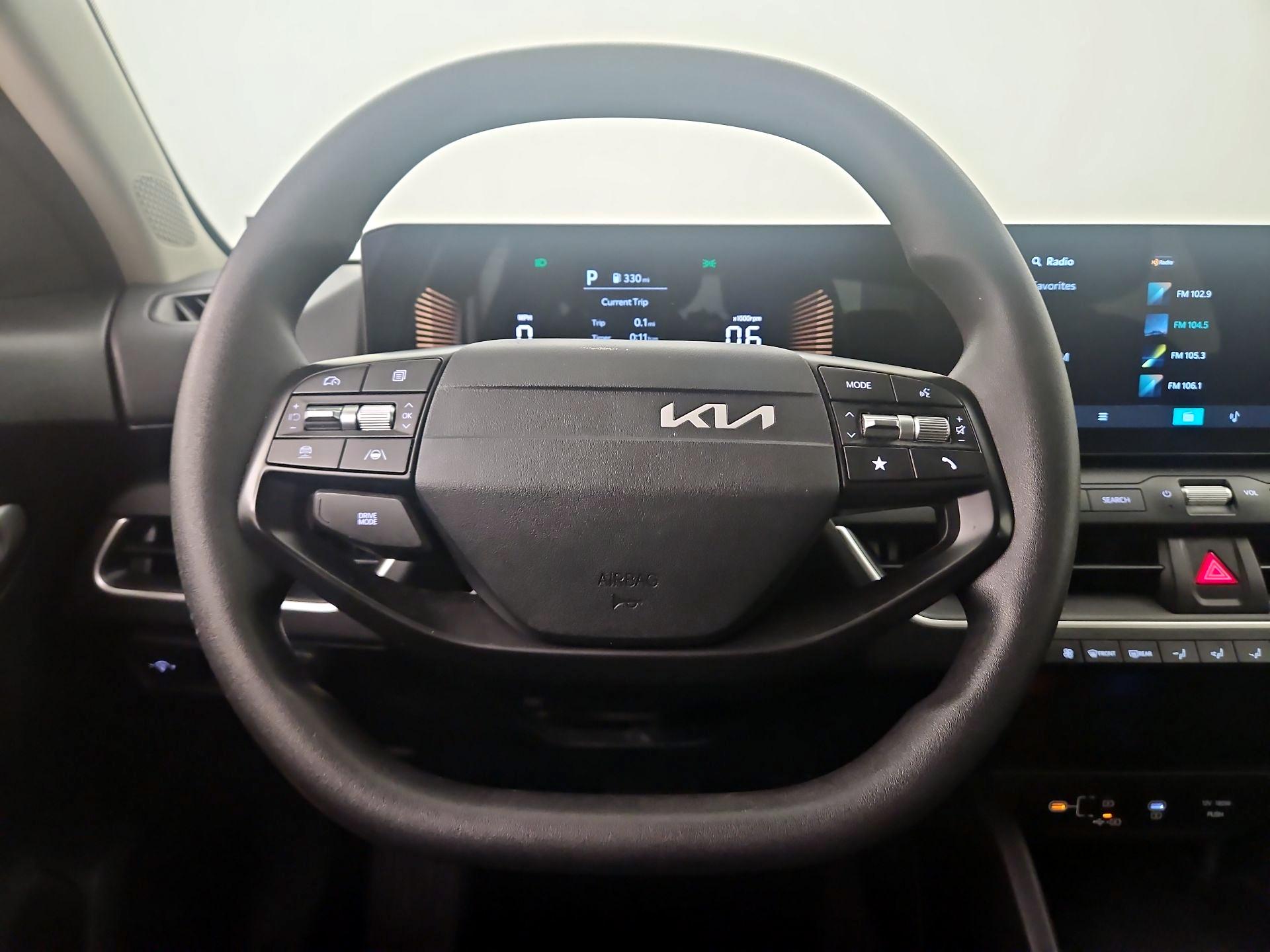 Thumbnail: 2025 Kia K4 - 10