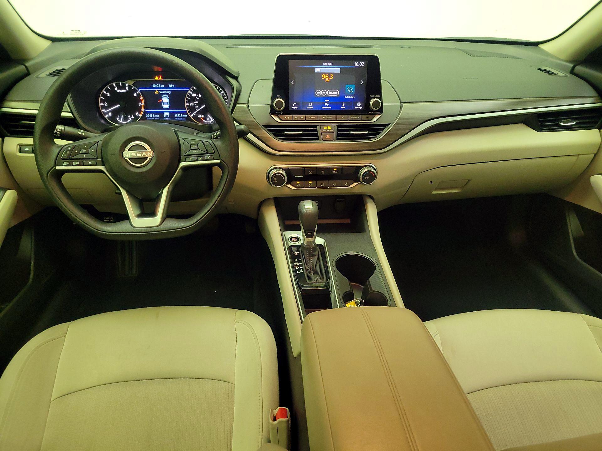 Thumbnail: 2025 Nissan Altima - 9
