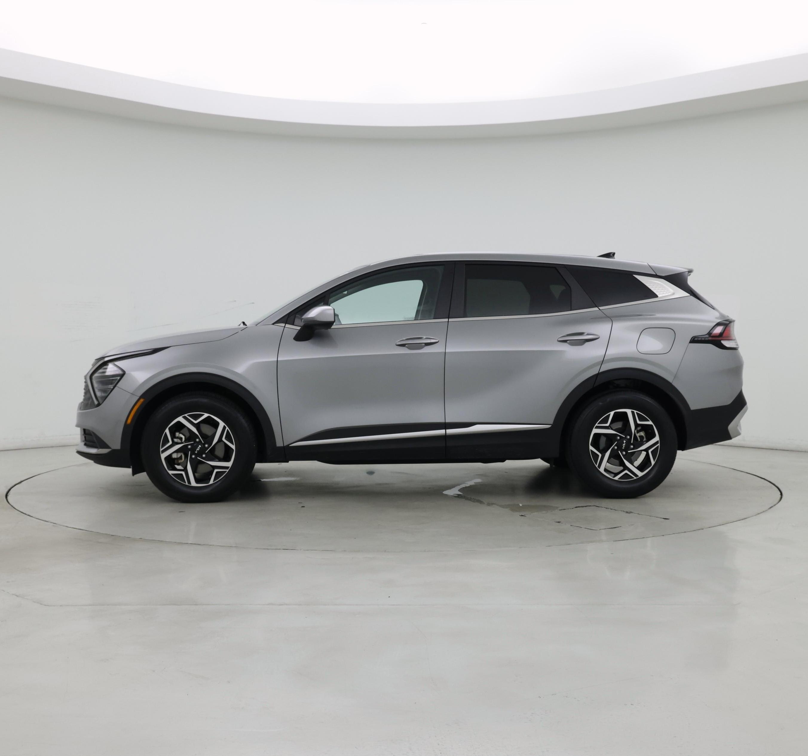 Thumbnail: 2025 Kia Sportage - 3