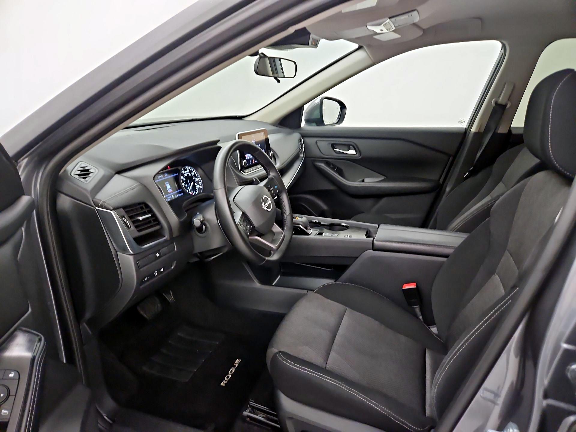 Thumbnail: 2025 Nissan Rogue - 11