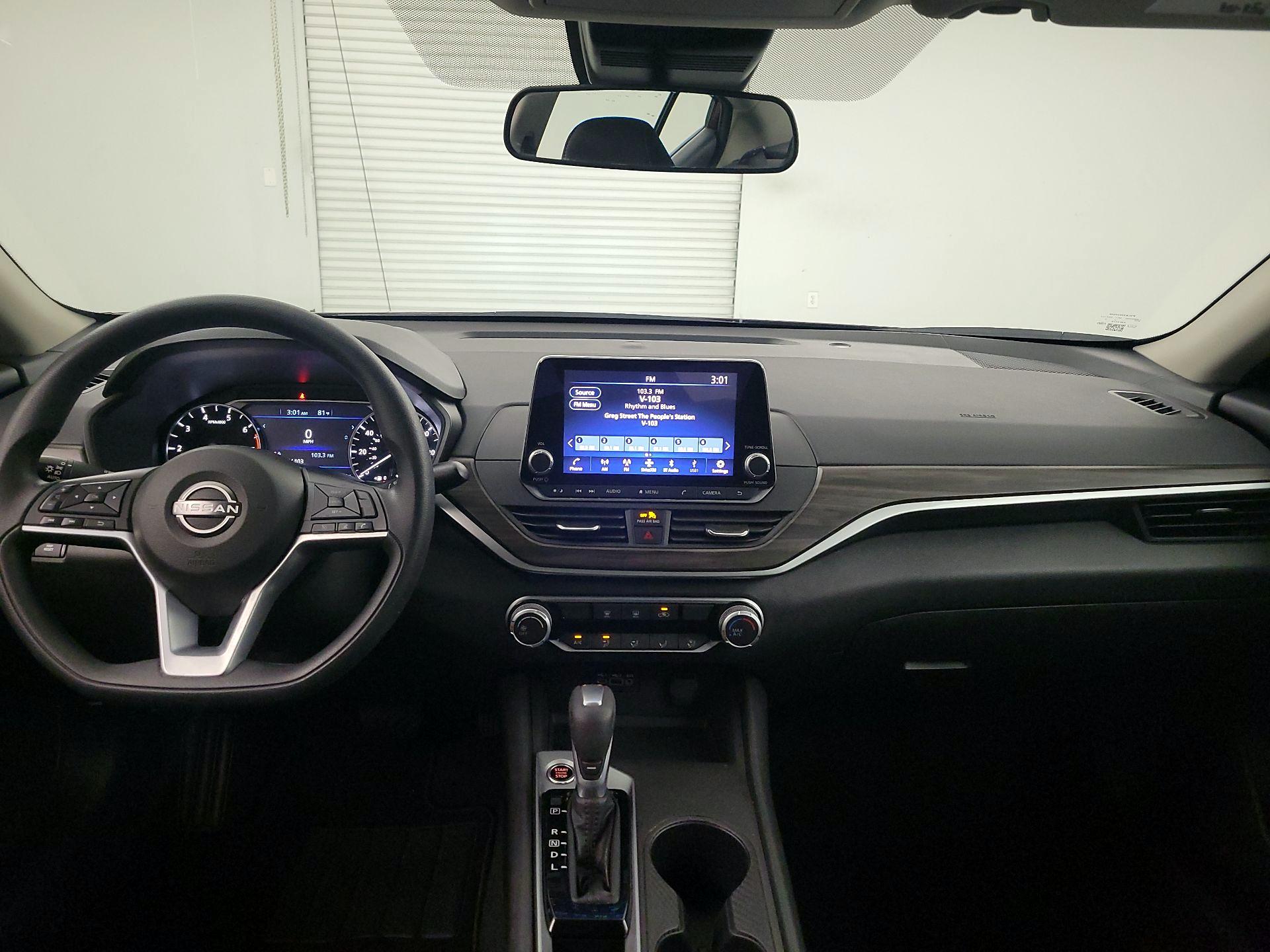 Thumbnail: 2025 Nissan Altima - 9
