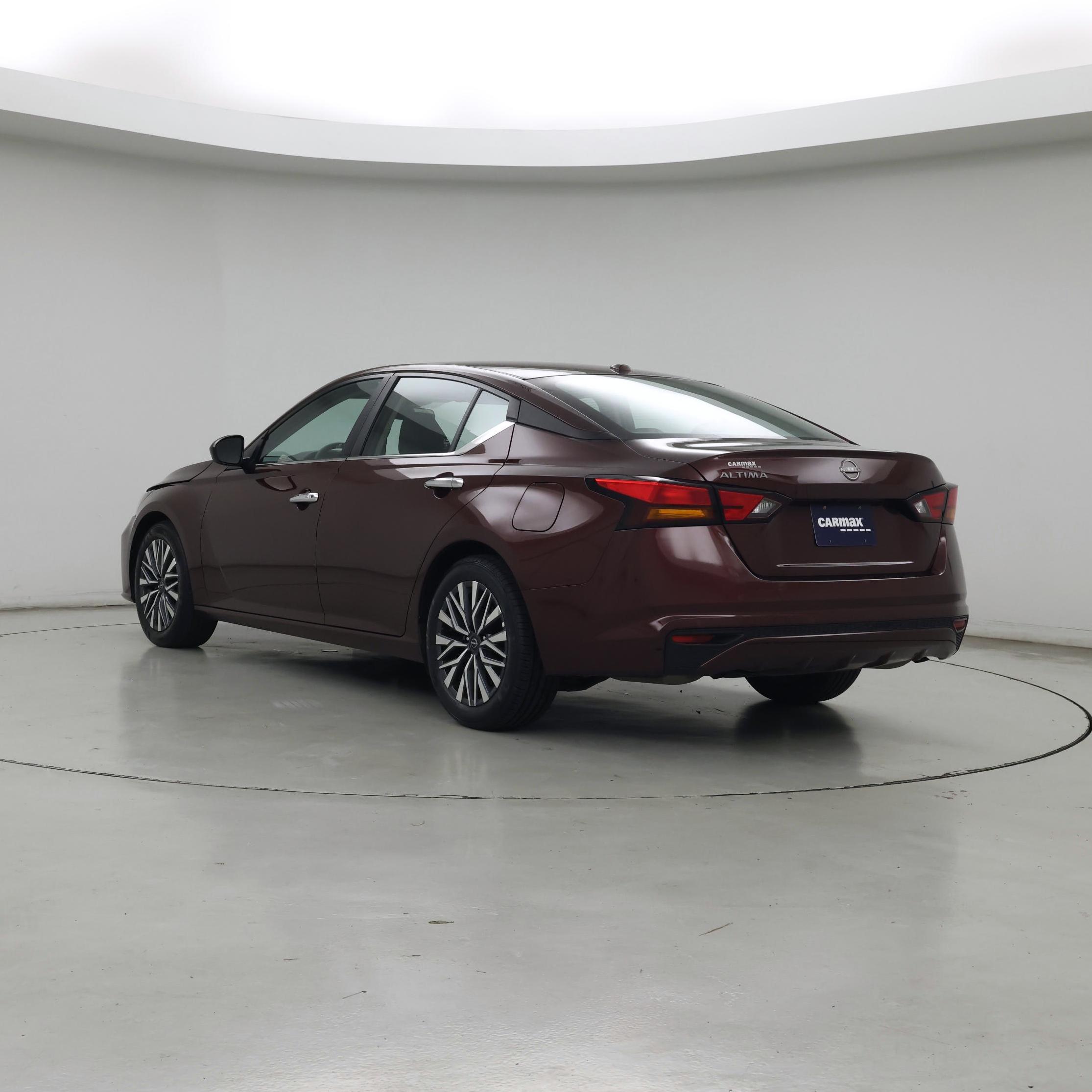 Thumbnail: 2025 Nissan Altima - 2