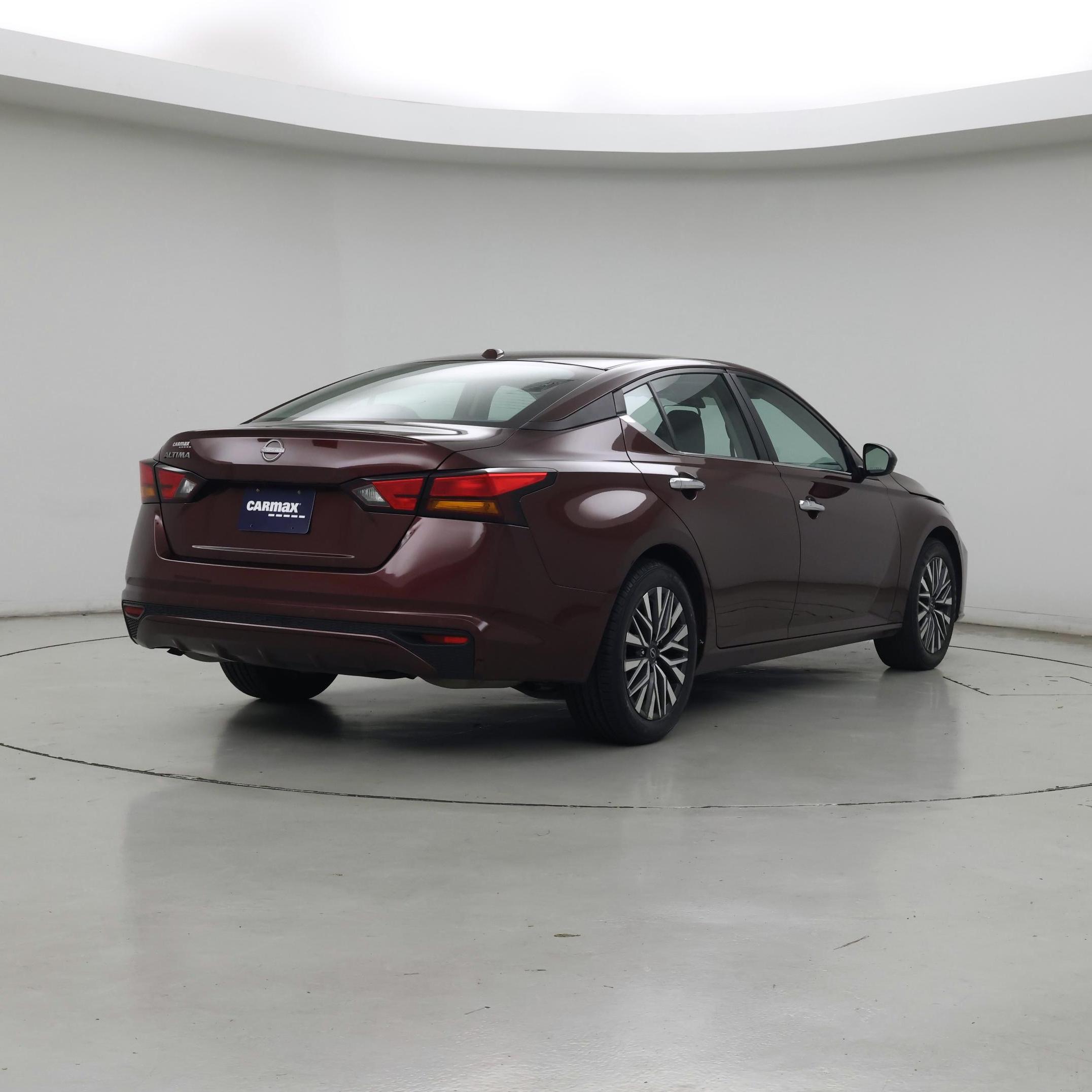 Thumbnail: 2025 Nissan Altima - 8