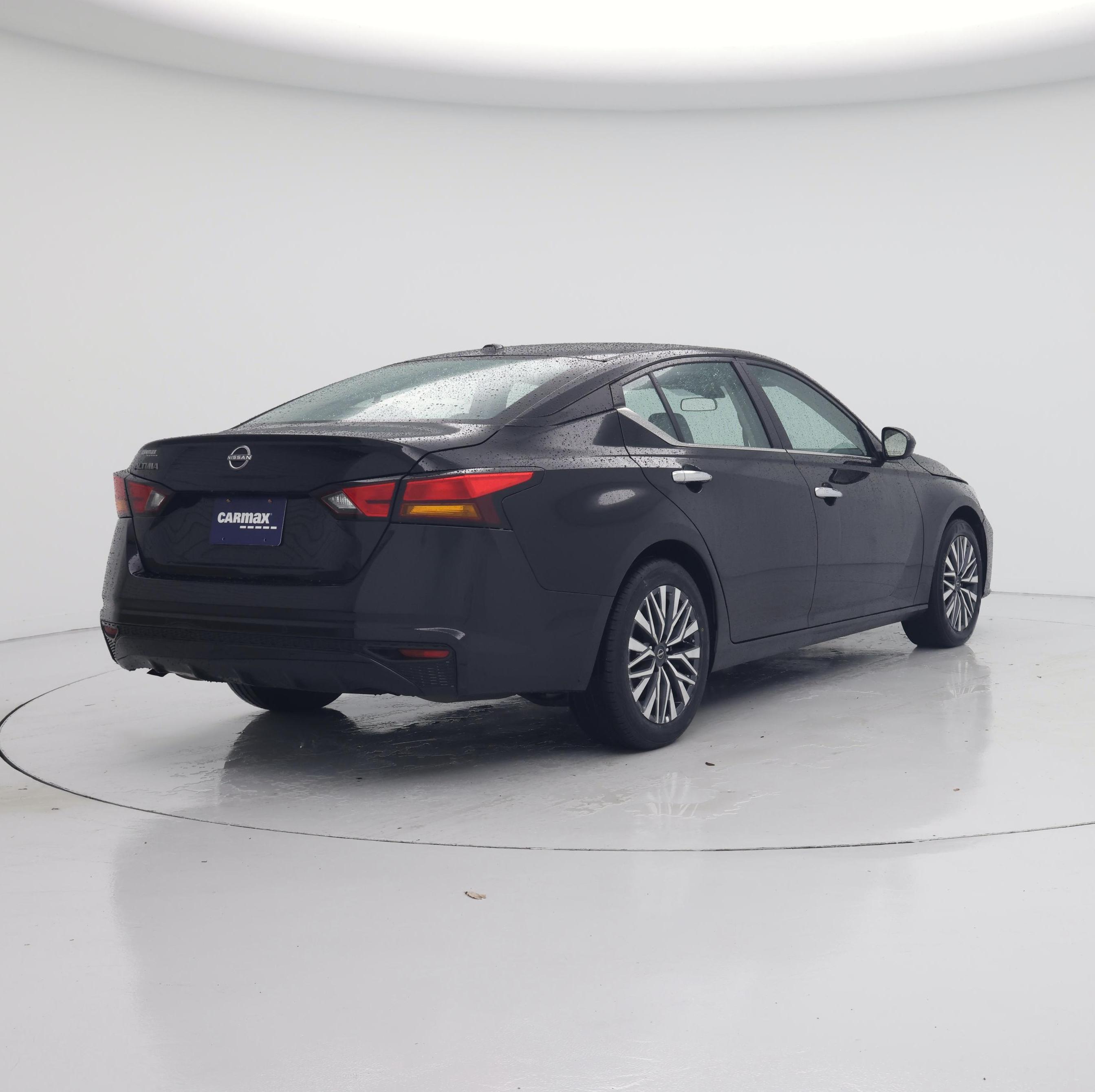 Thumbnail: 2025 Nissan Altima - 8