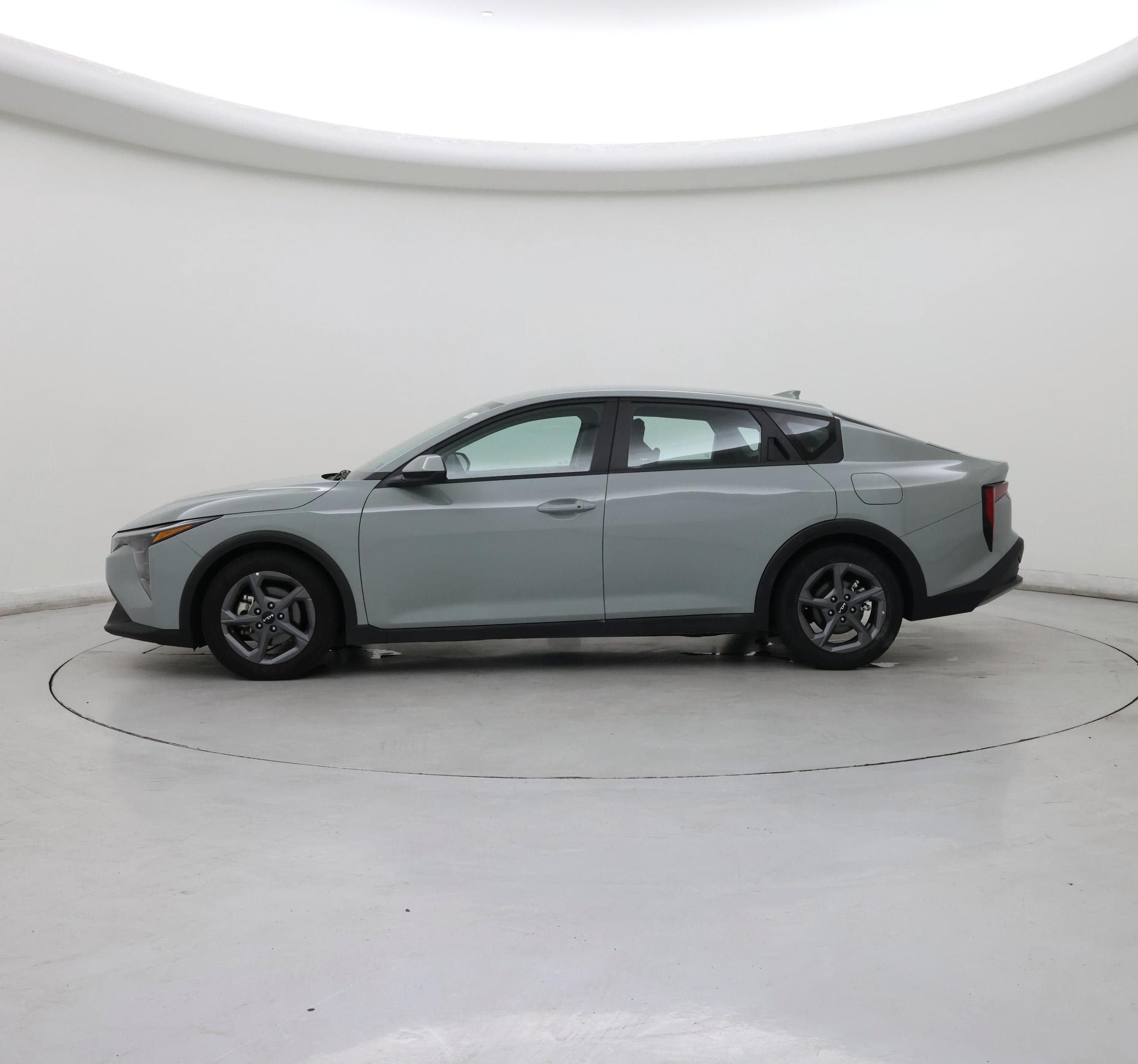 Thumbnail: 2025 Kia K4 - 3